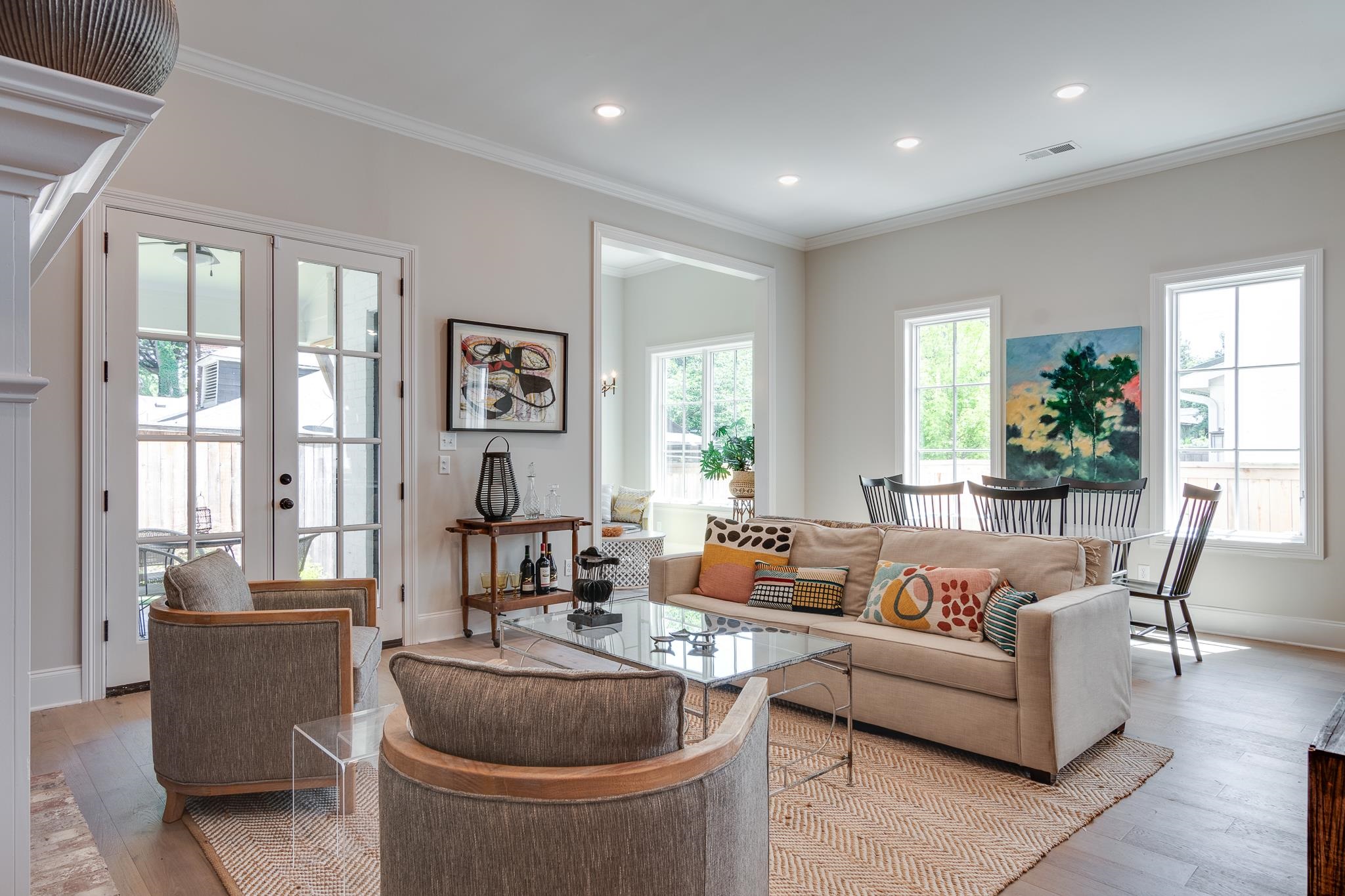 1402 CLUB GARDENS PL