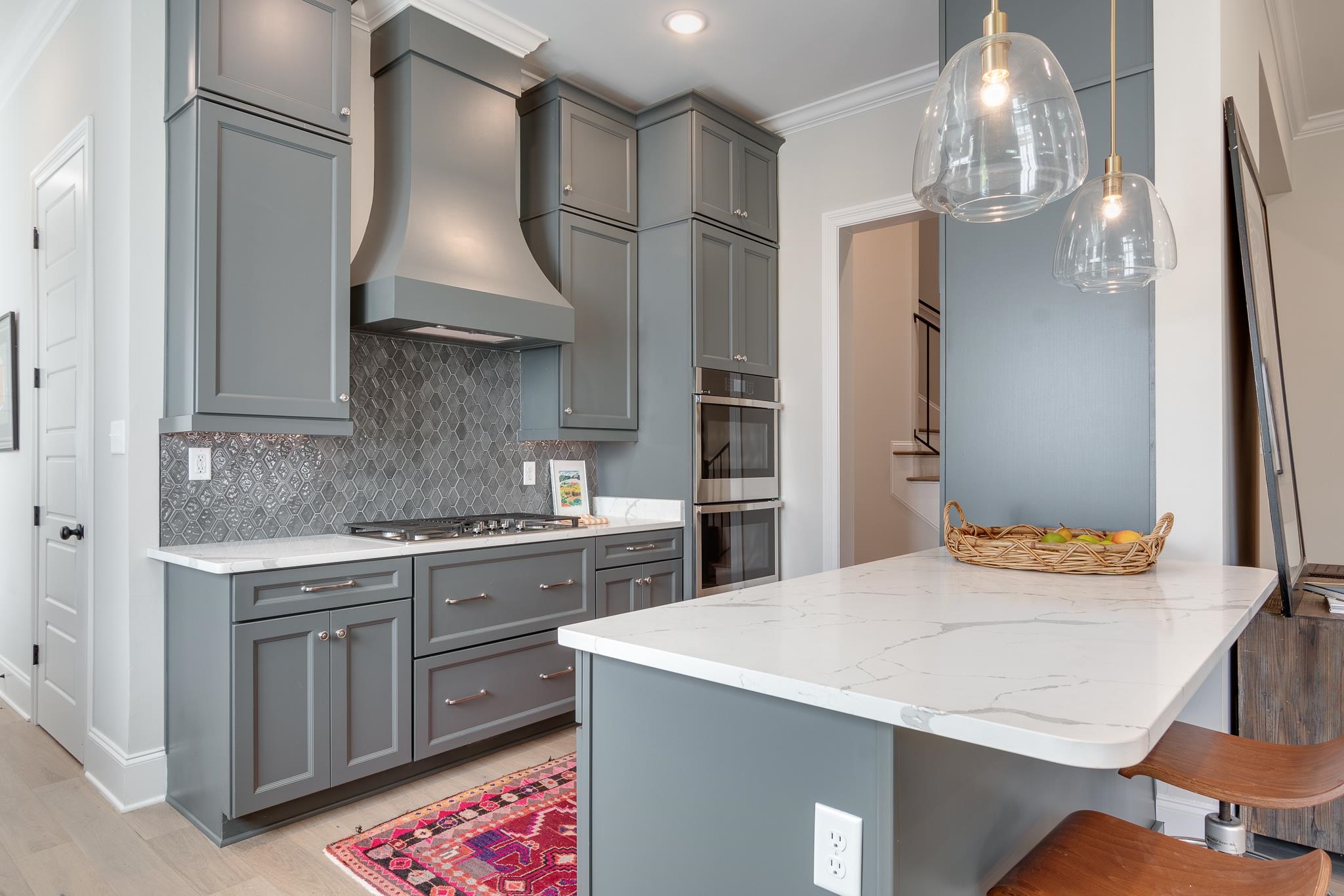 1402 CLUB GARDENS PL