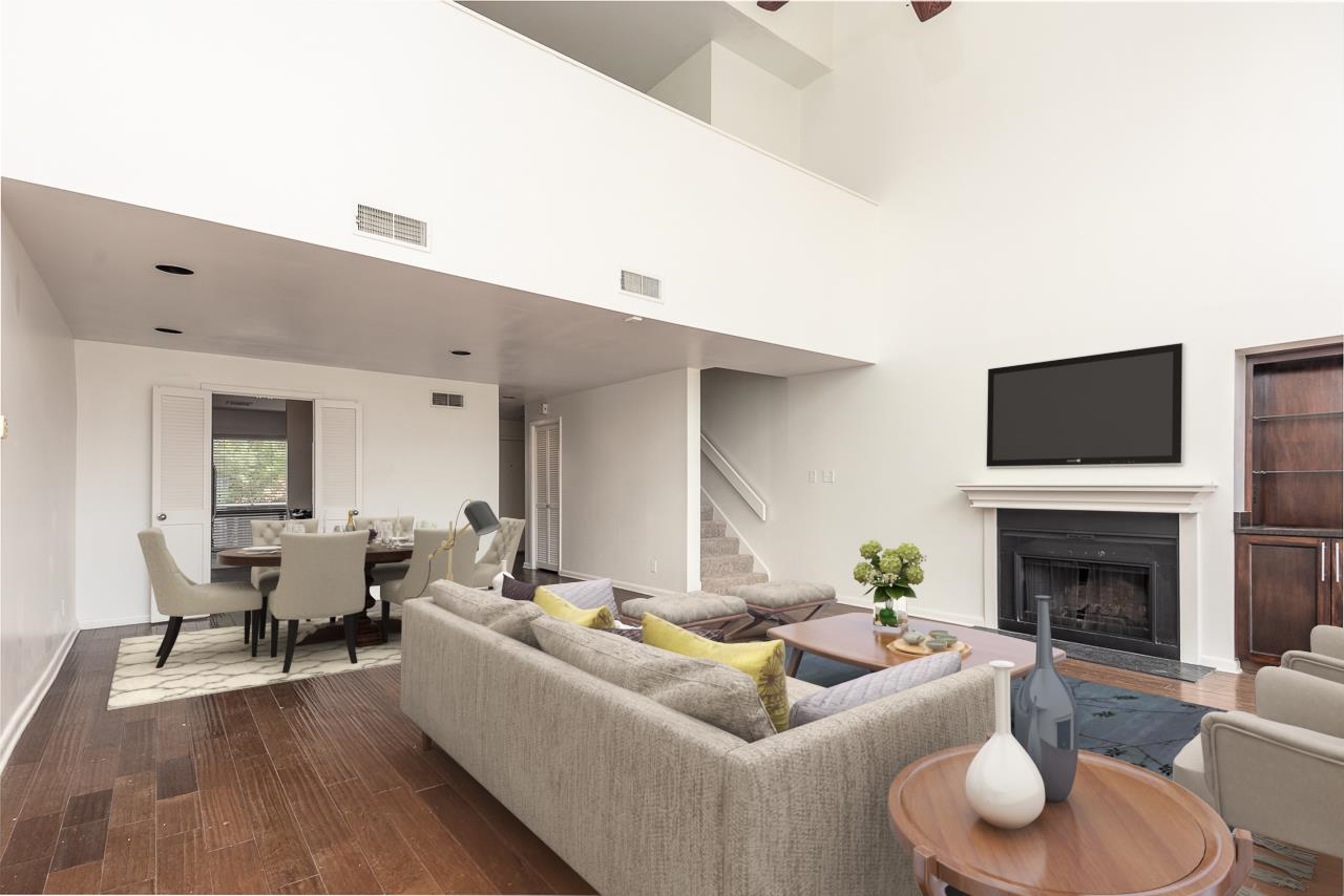 335 RIVERBLUFF PL Unit: 3