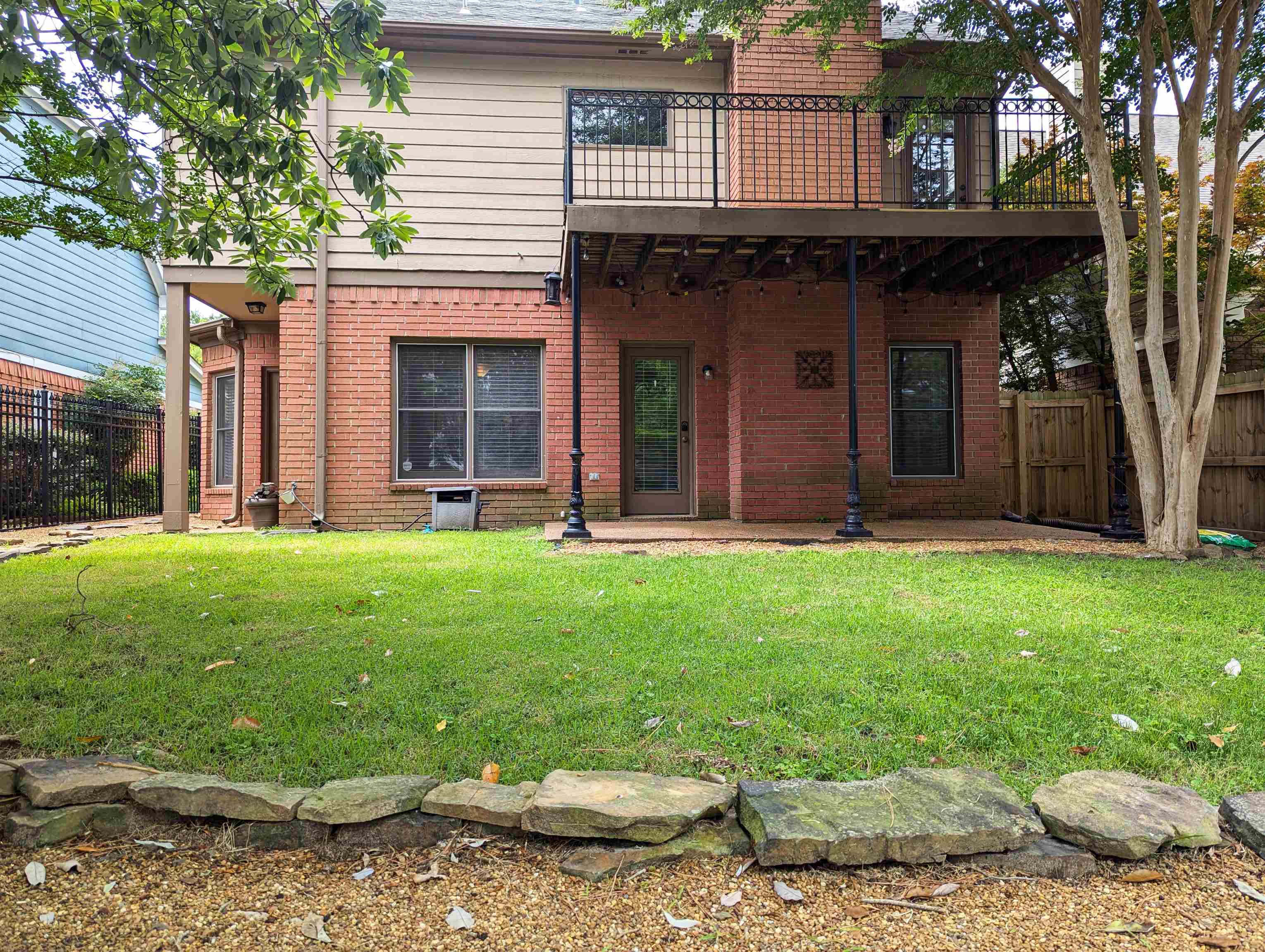 150 RIVERWALK PL