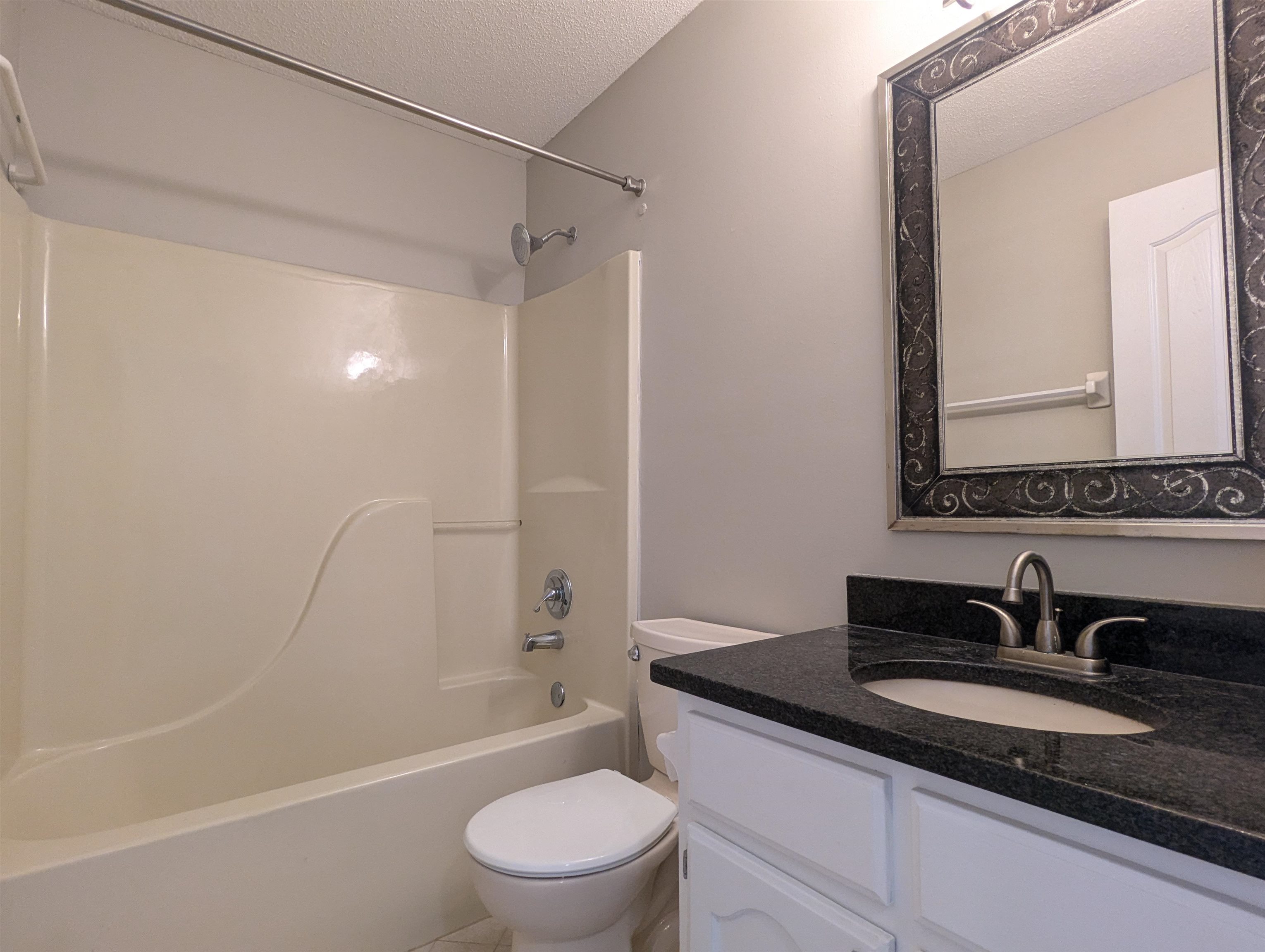150 RIVERWALK PL
