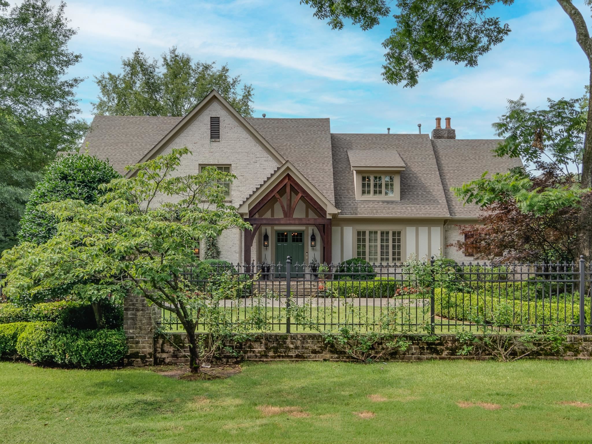 4865 ROANE RD