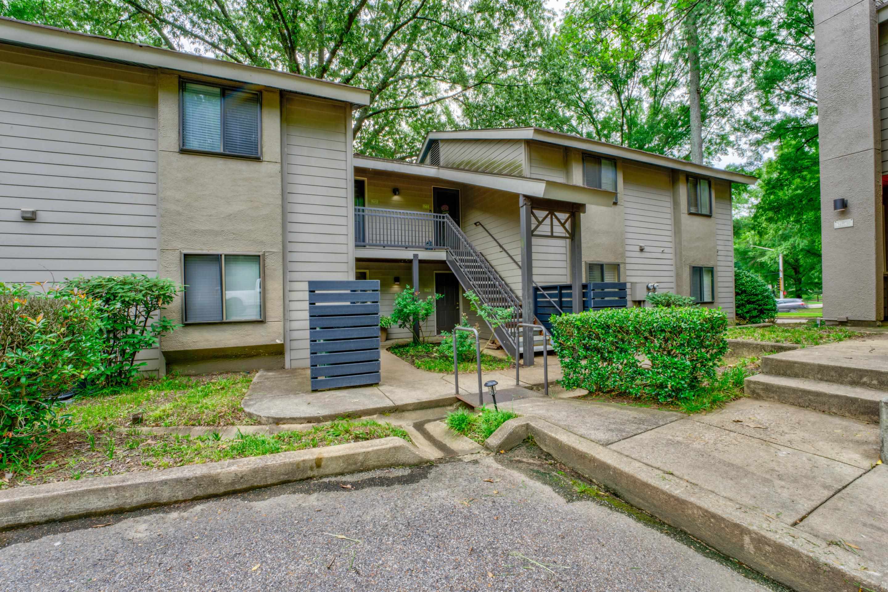 1847 GRAY RIDGE CV Unit: 1