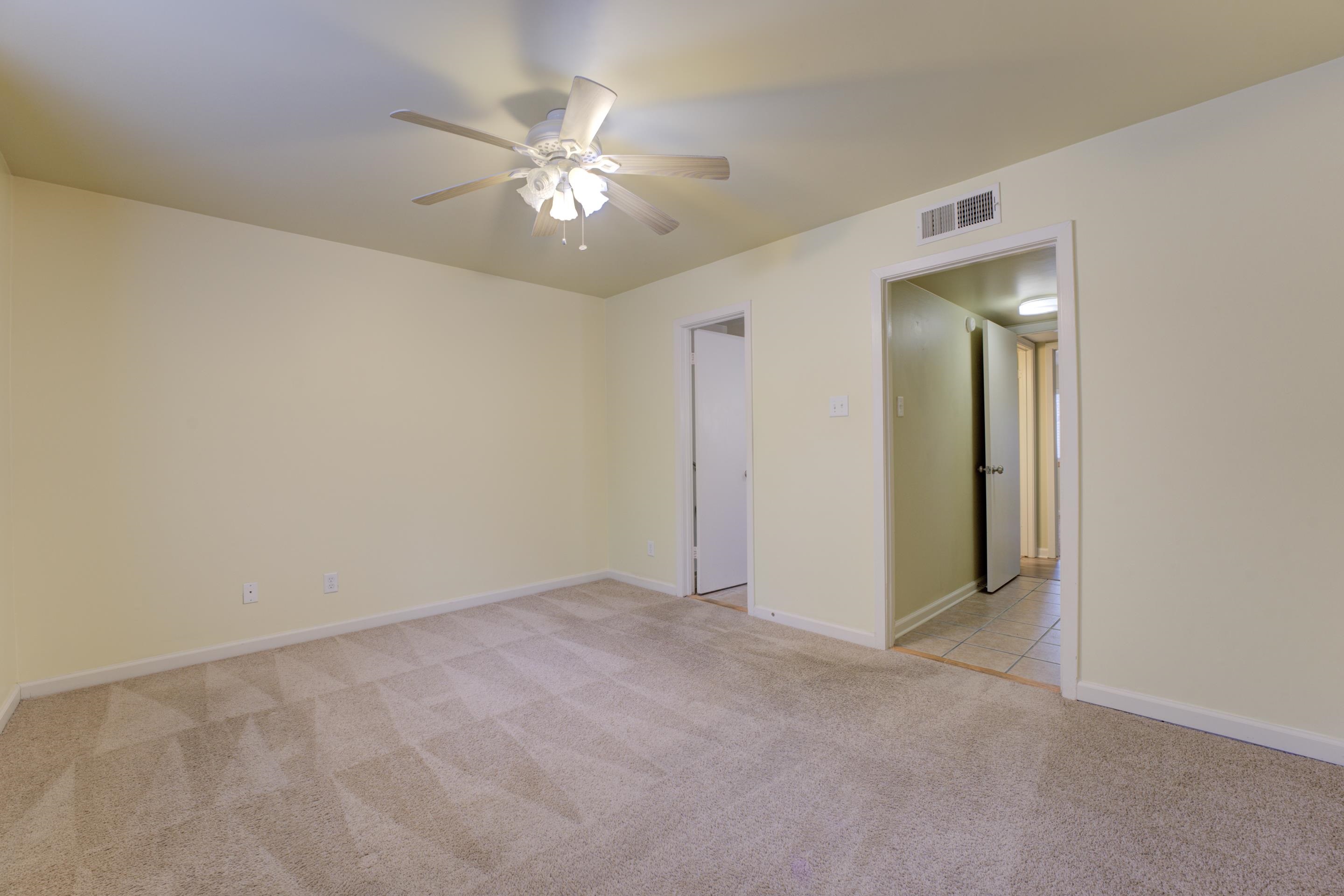 1847 GRAY RIDGE CV Unit: 1