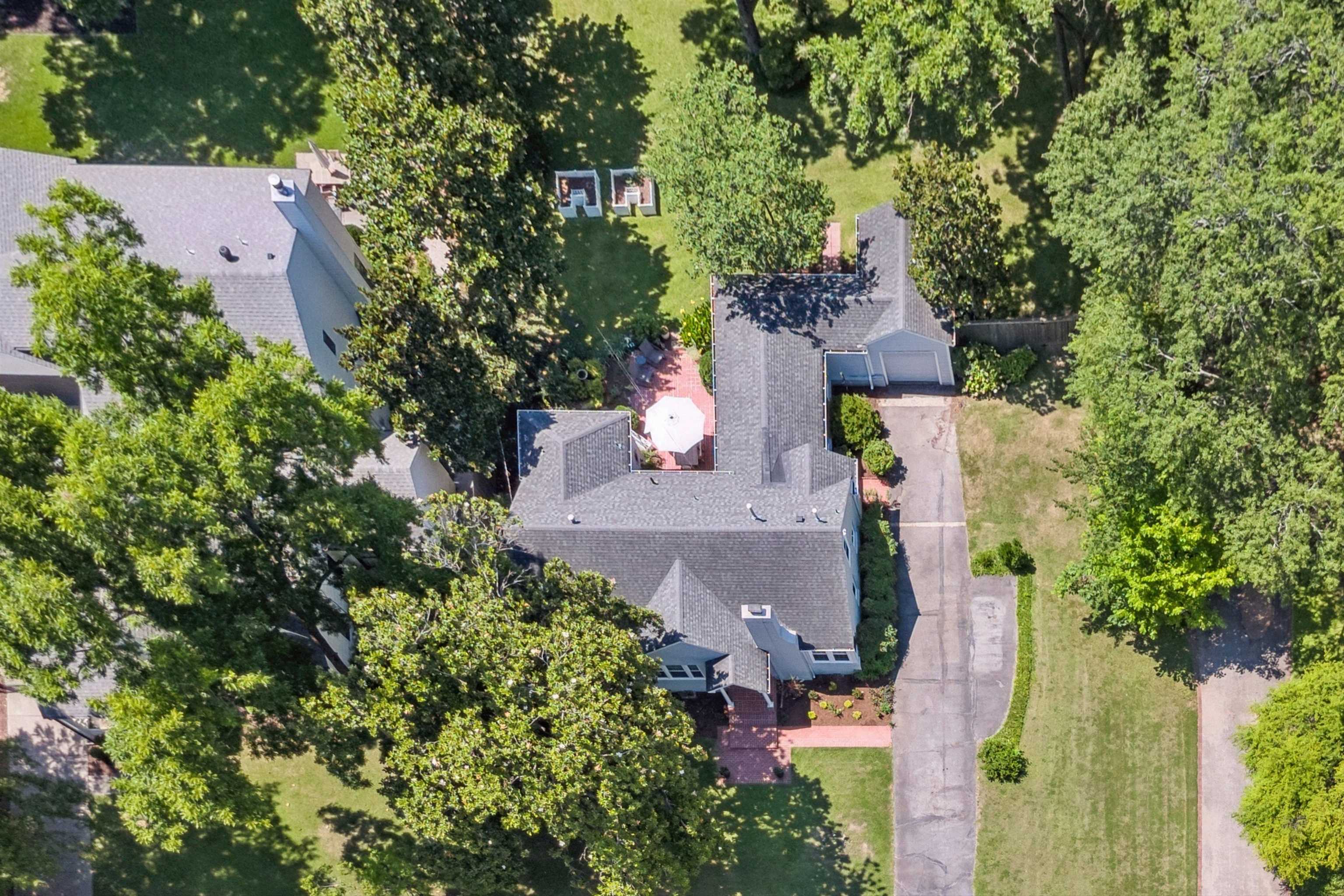 3671 WAYNOKA AVE