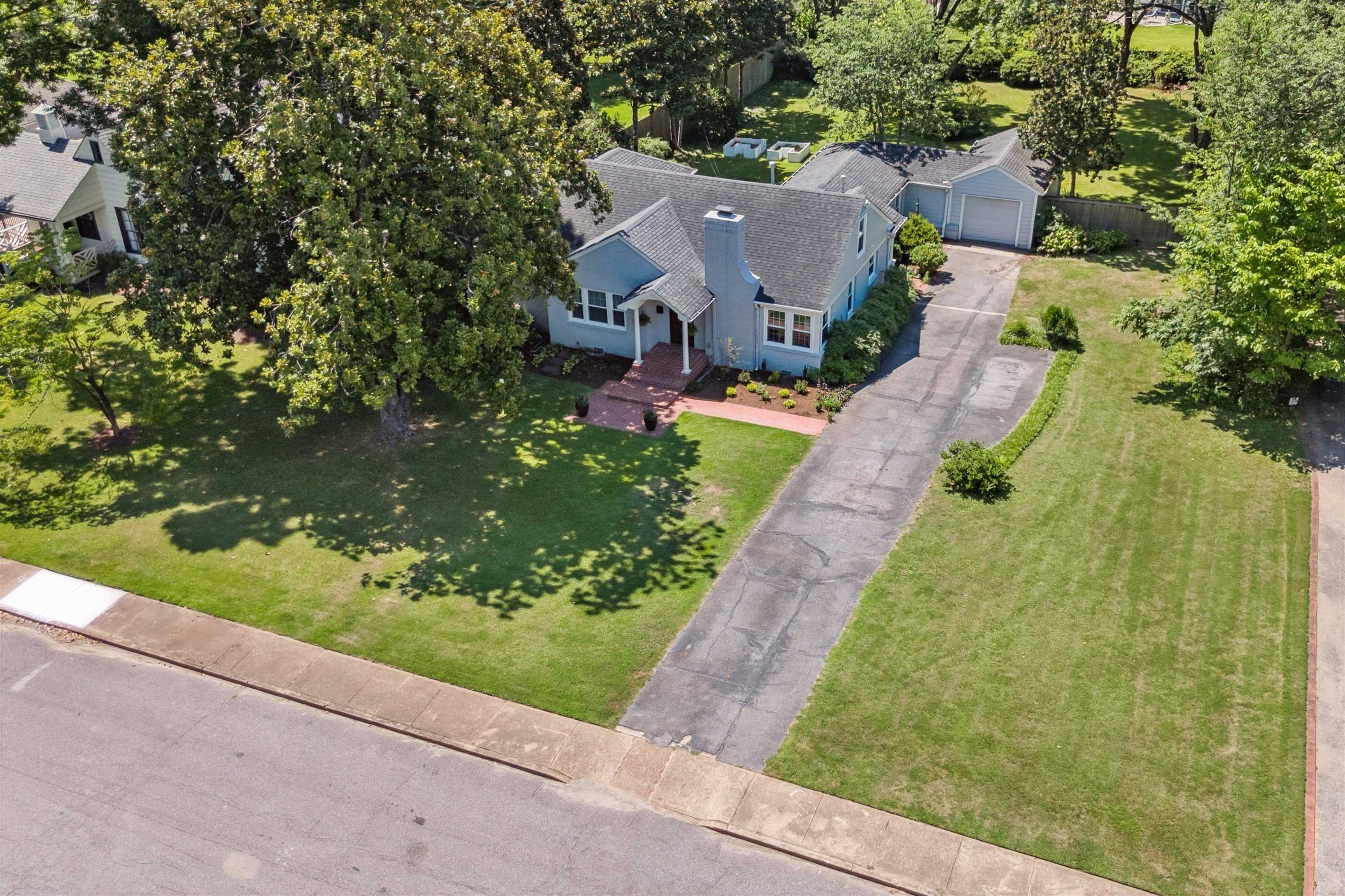 3671 WAYNOKA AVE