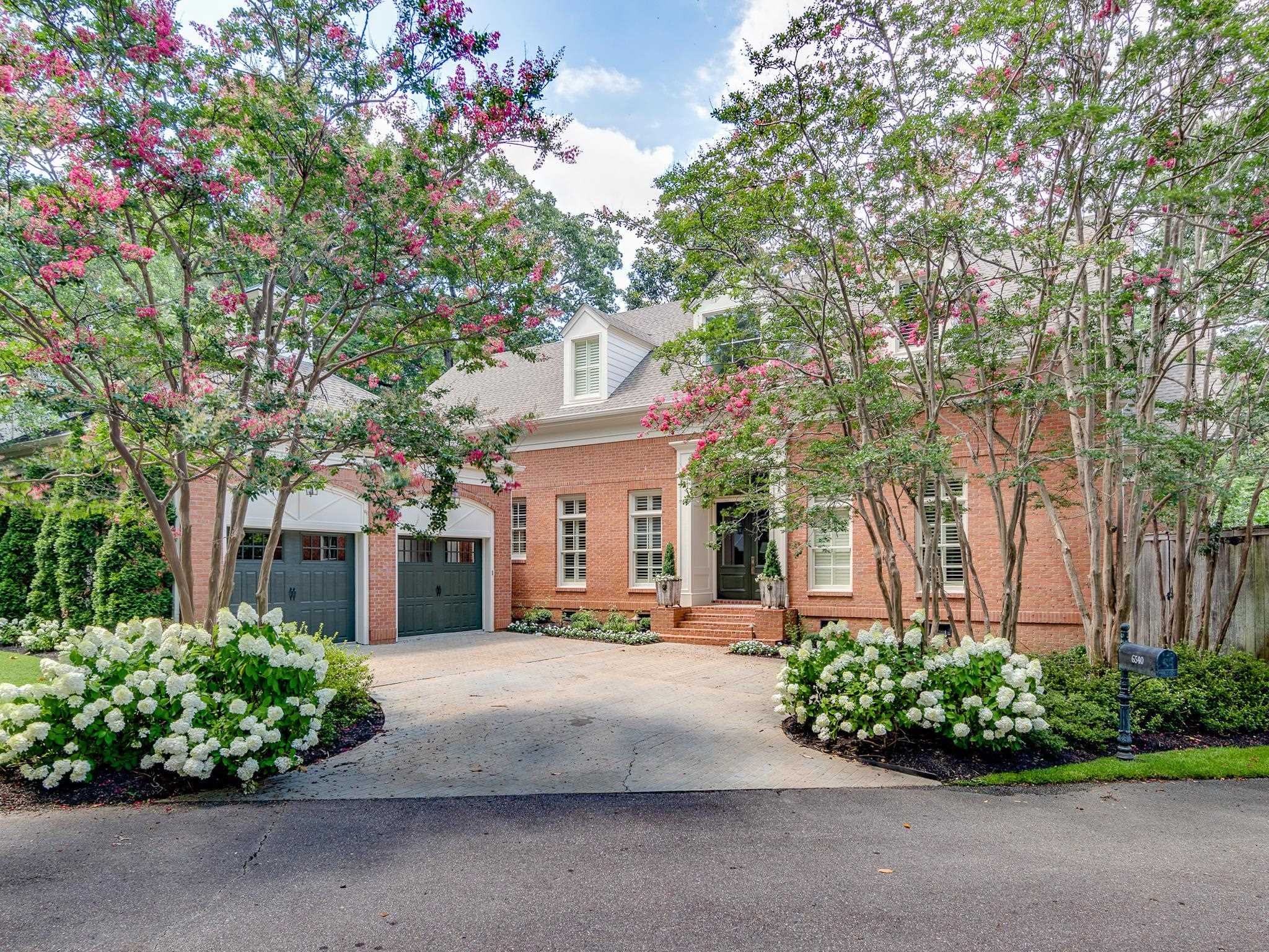 6540 OAK ESTATES DR