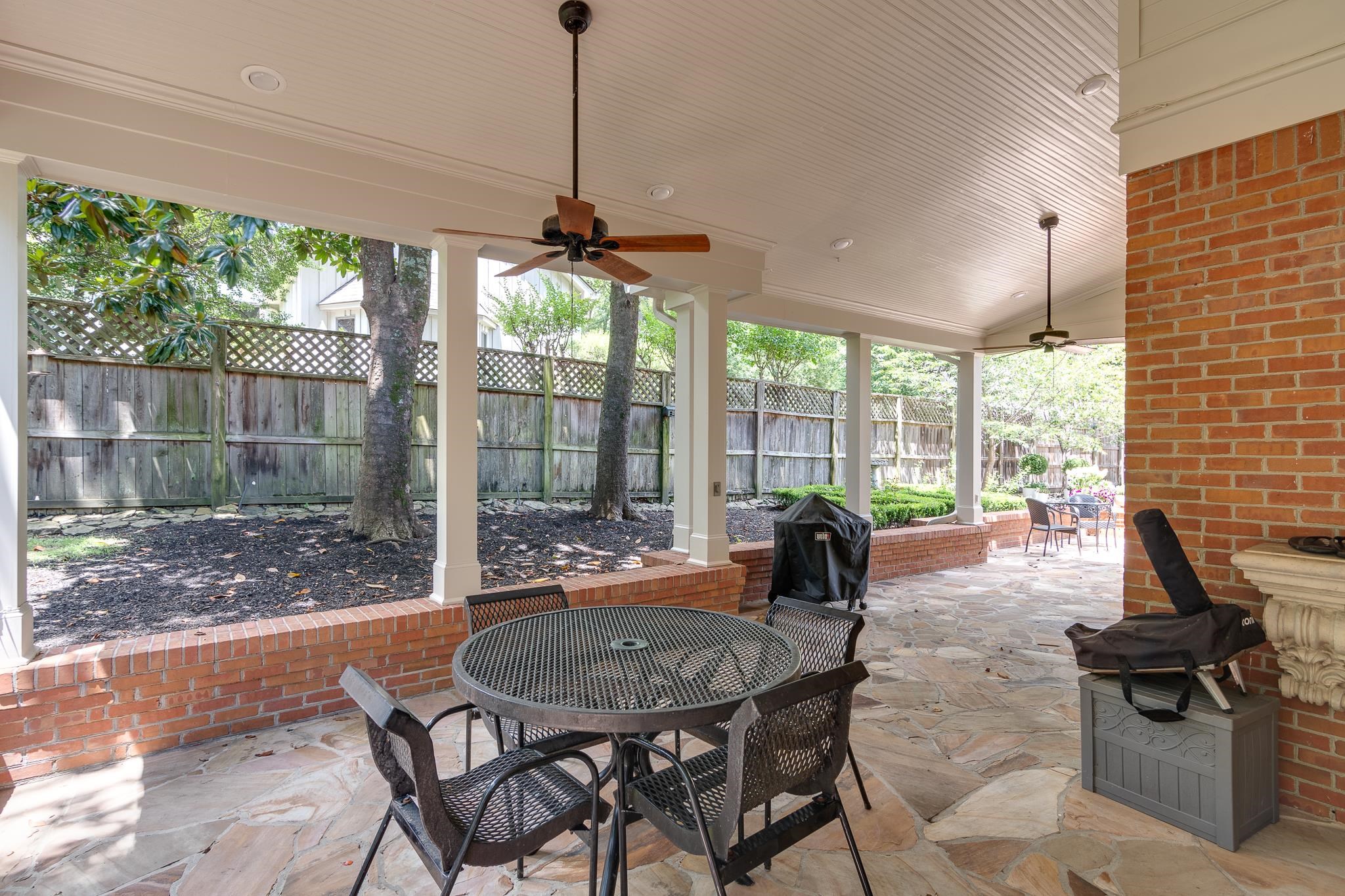 6540 OAK ESTATES DR