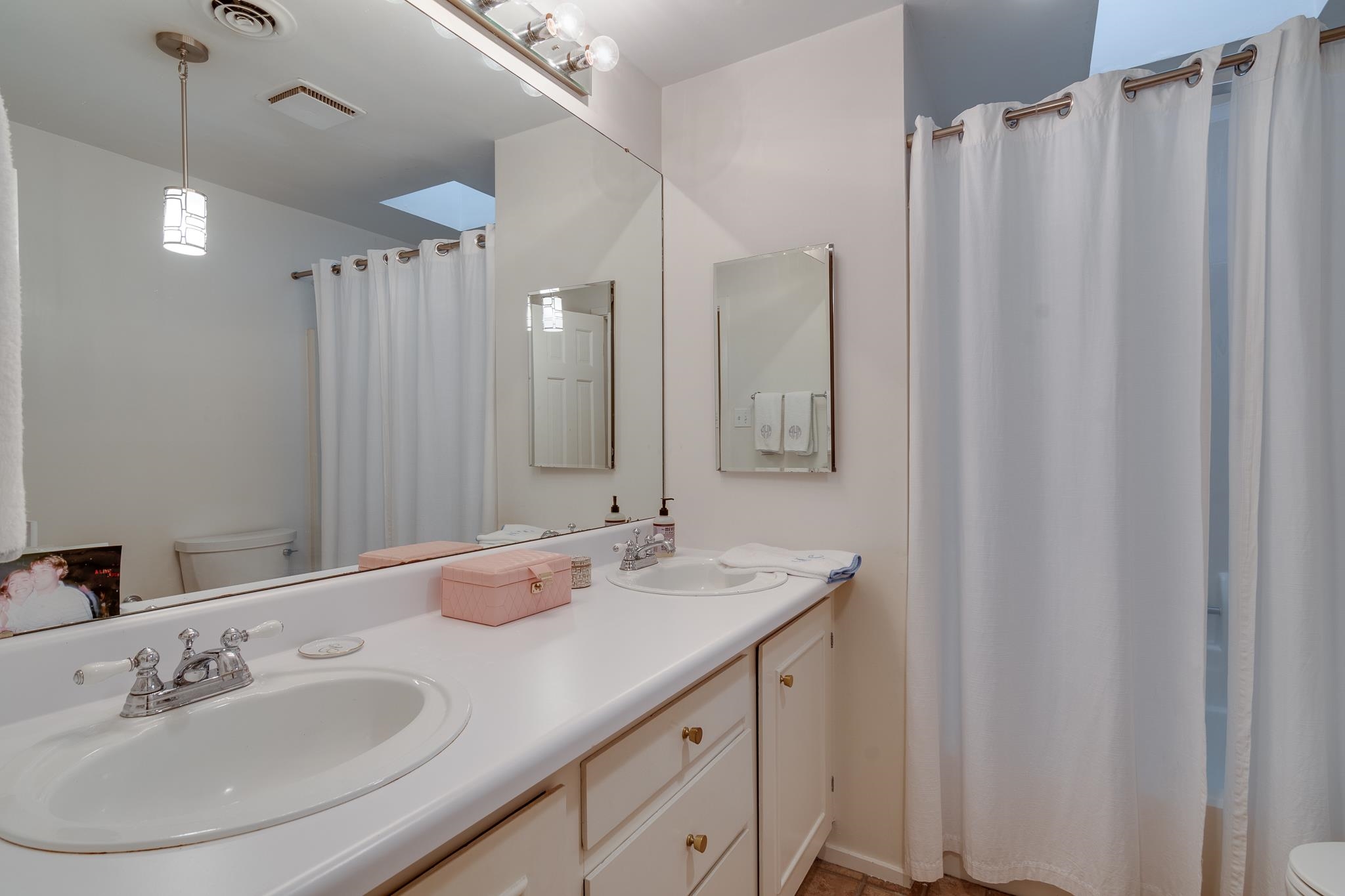 3568 HIGHLAND PARK PL