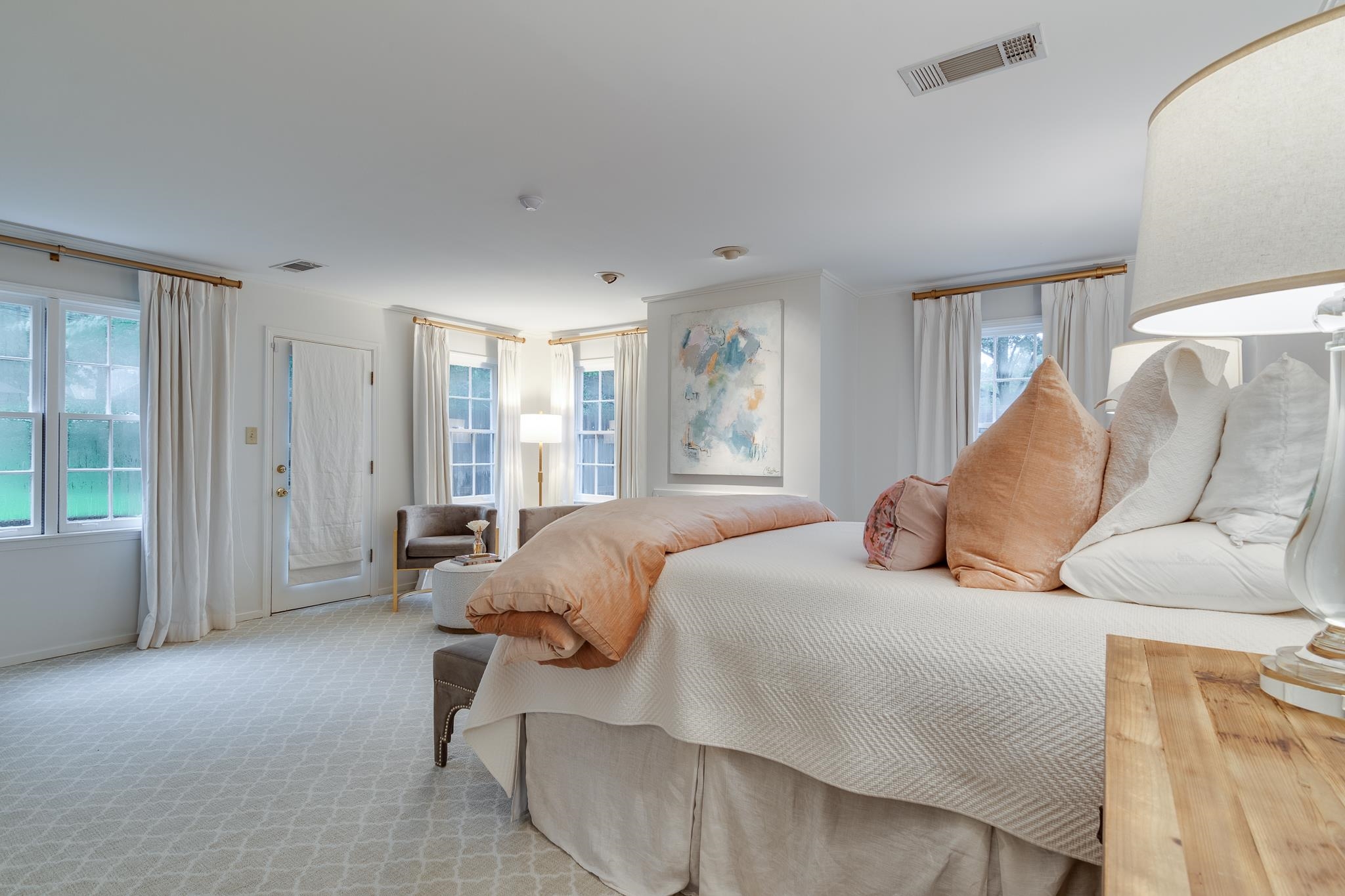 3568 HIGHLAND PARK PL