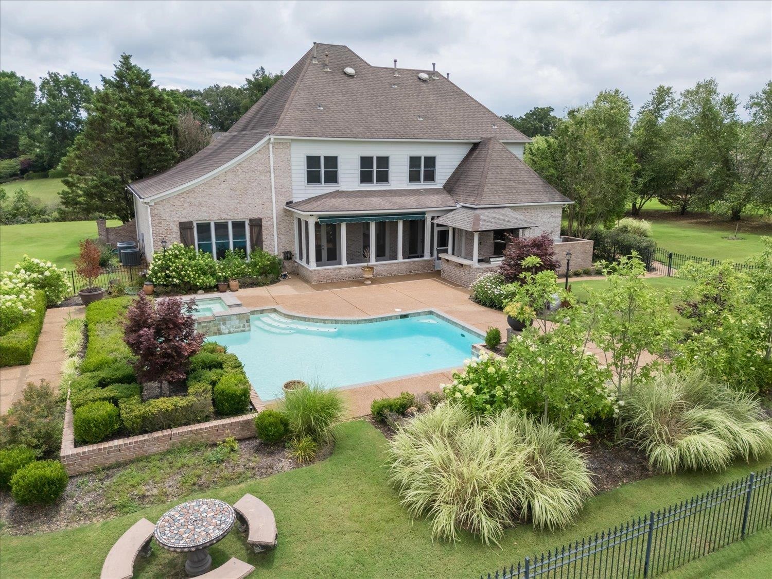 123 JAMERSON FARM RD