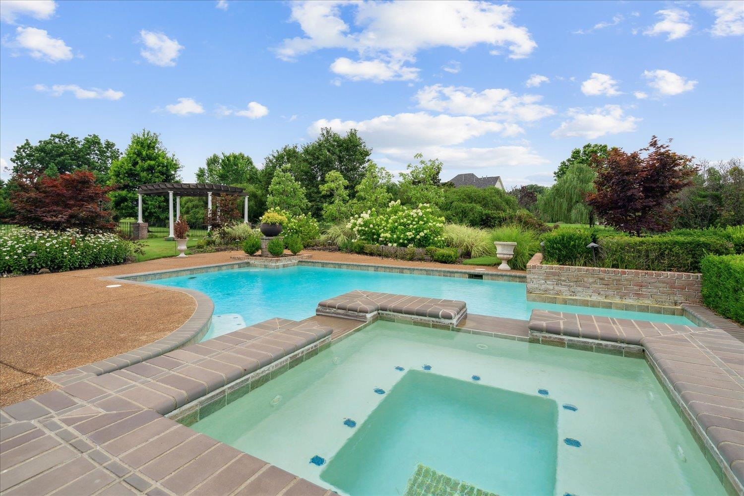 123 JAMERSON FARM RD