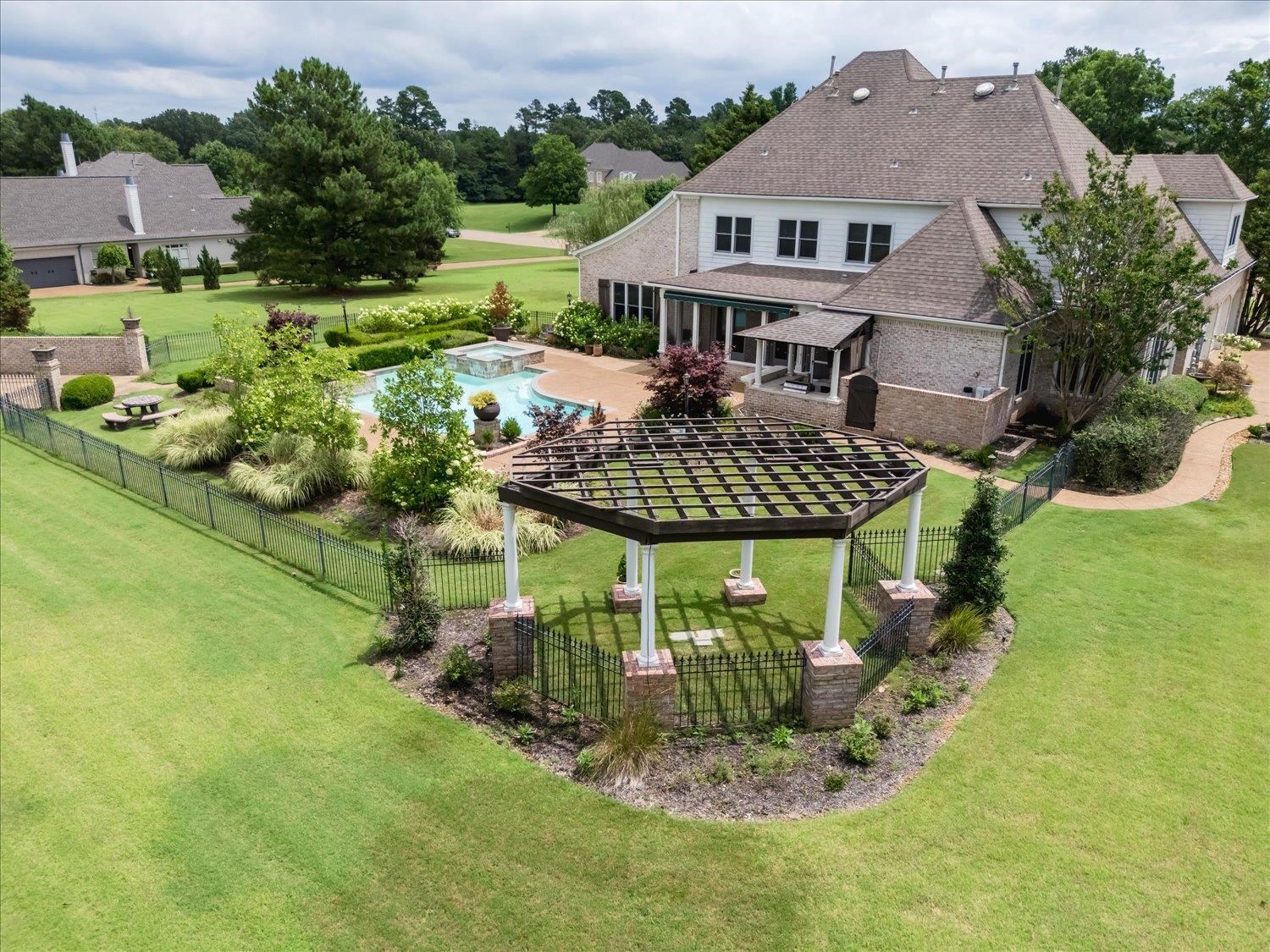 123 JAMERSON FARM RD