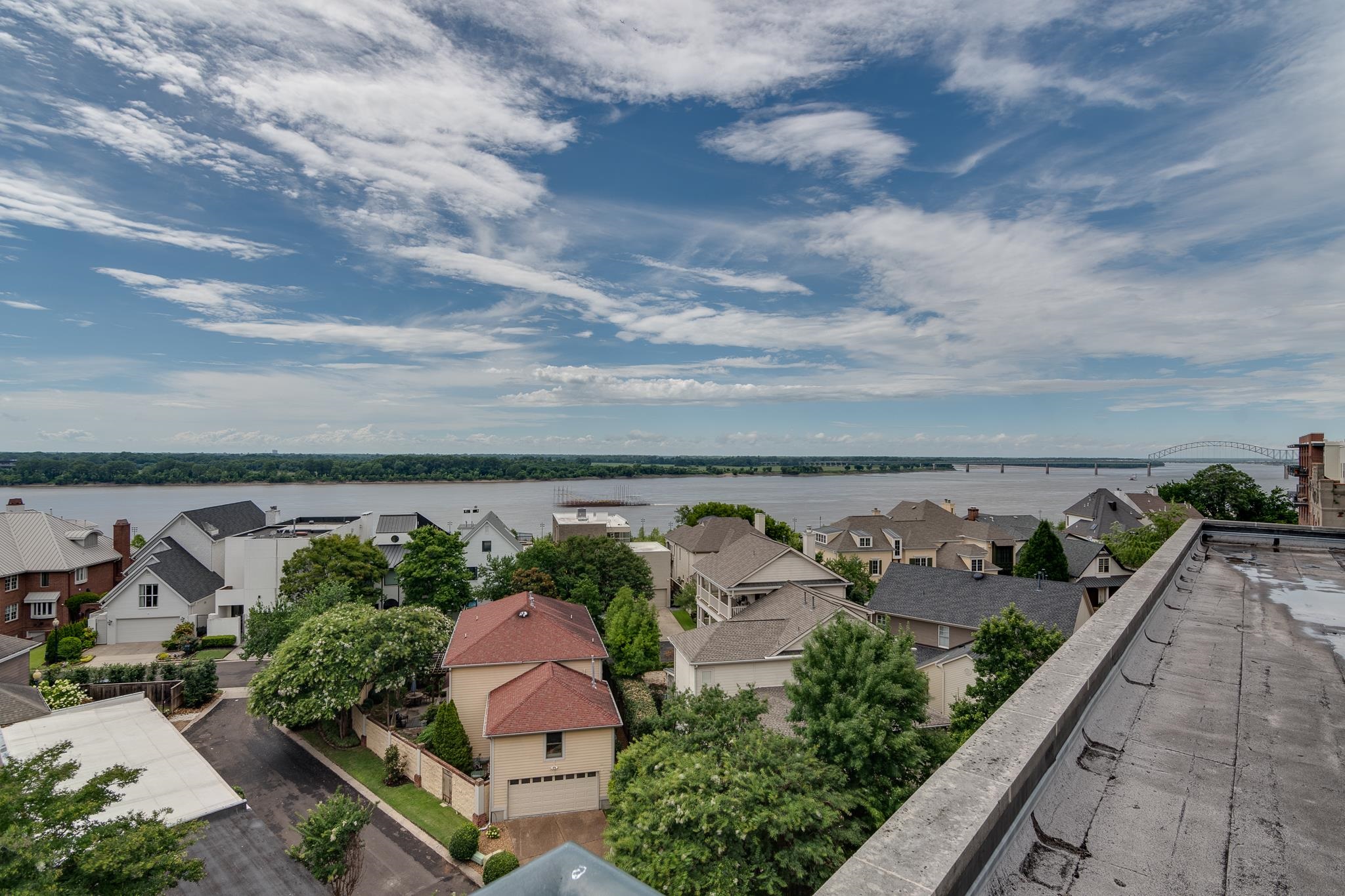 505 TENNESSEE ST Unit: 225