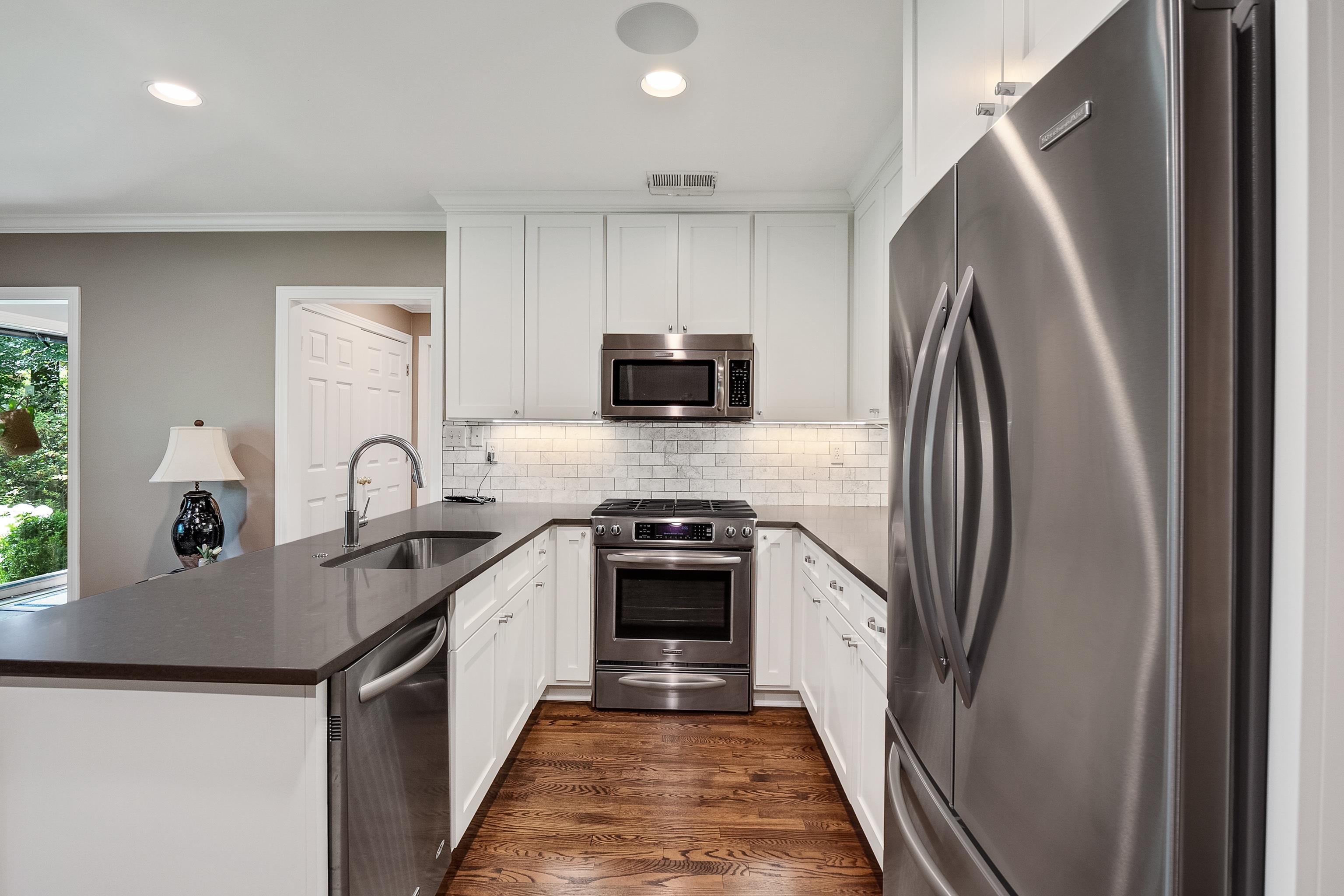 260 W CHERRY CIR