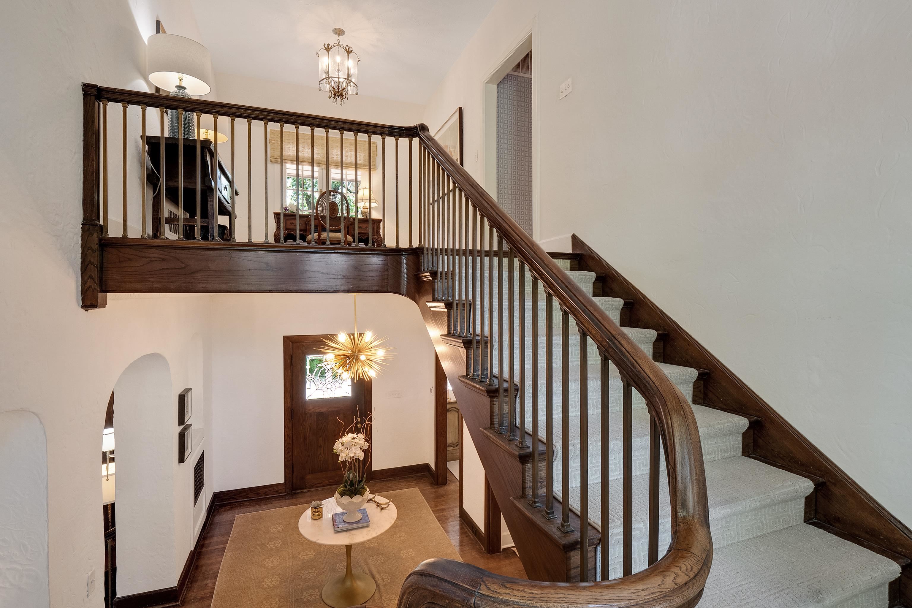 260 W CHERRY CIR