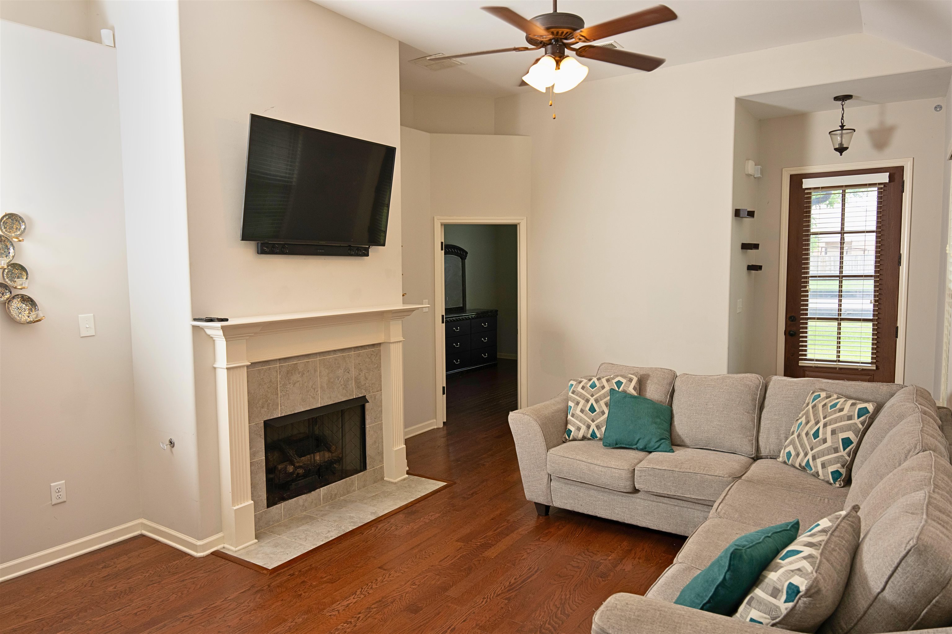 6925 RALEIGH-LAGRANGE RD