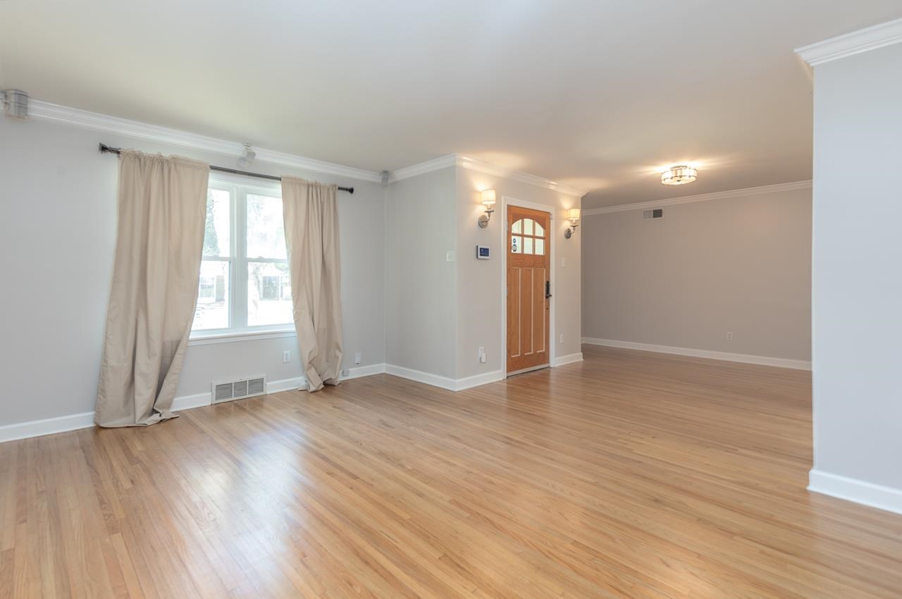 400 ROSSER RD