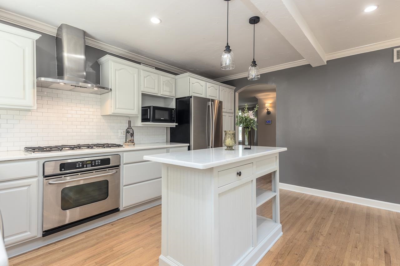 400 ROSSER RD