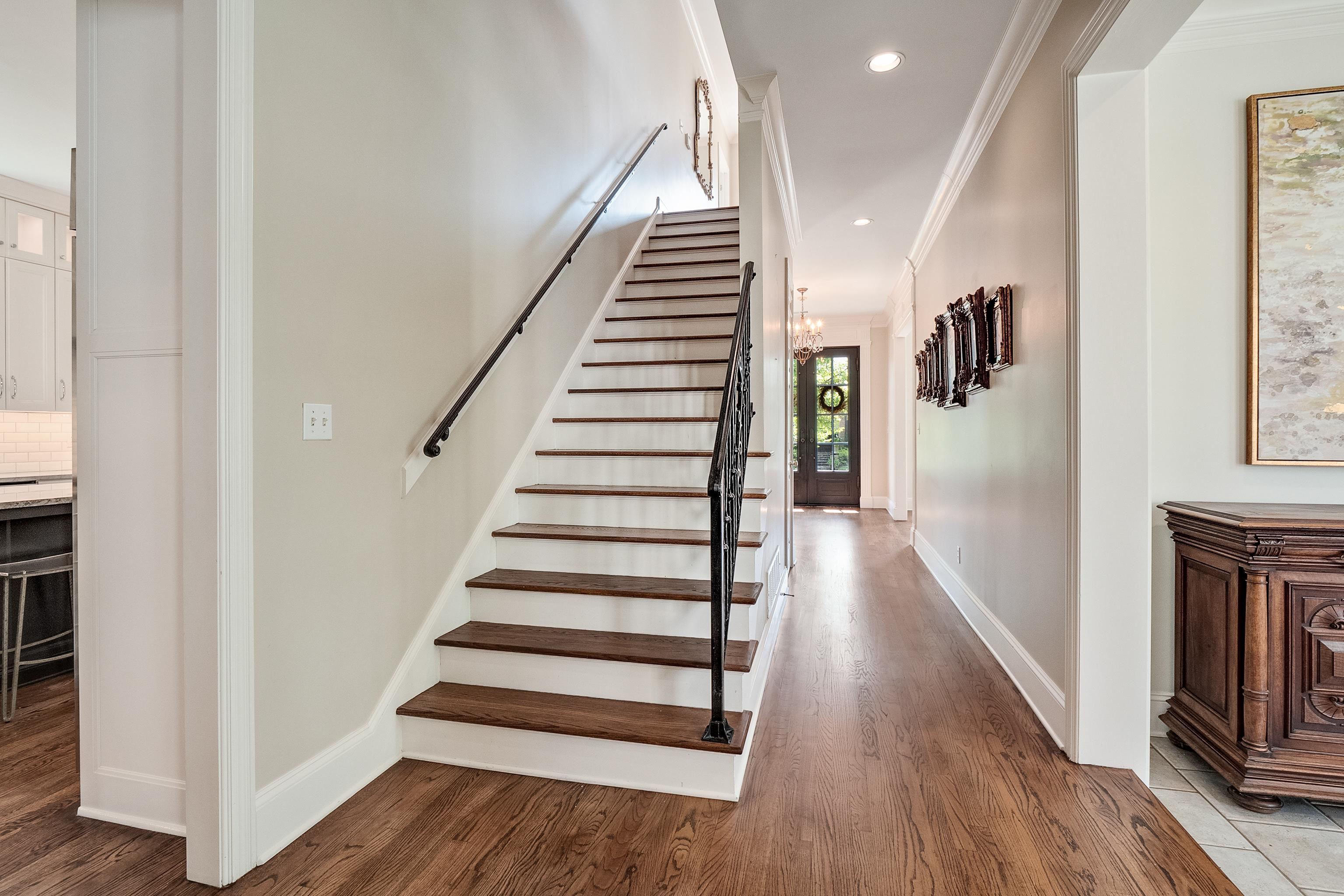 292 SCHILLING BLVD