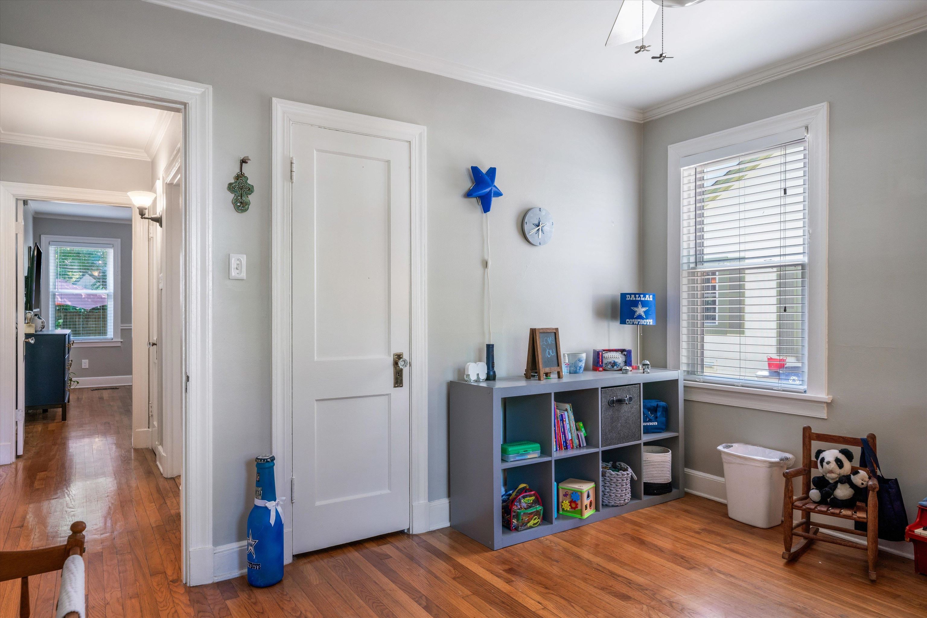 140 ALEXANDER ST
