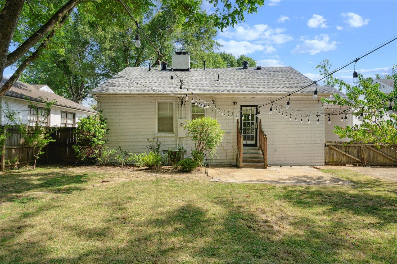 3632 KENWOOD AVE