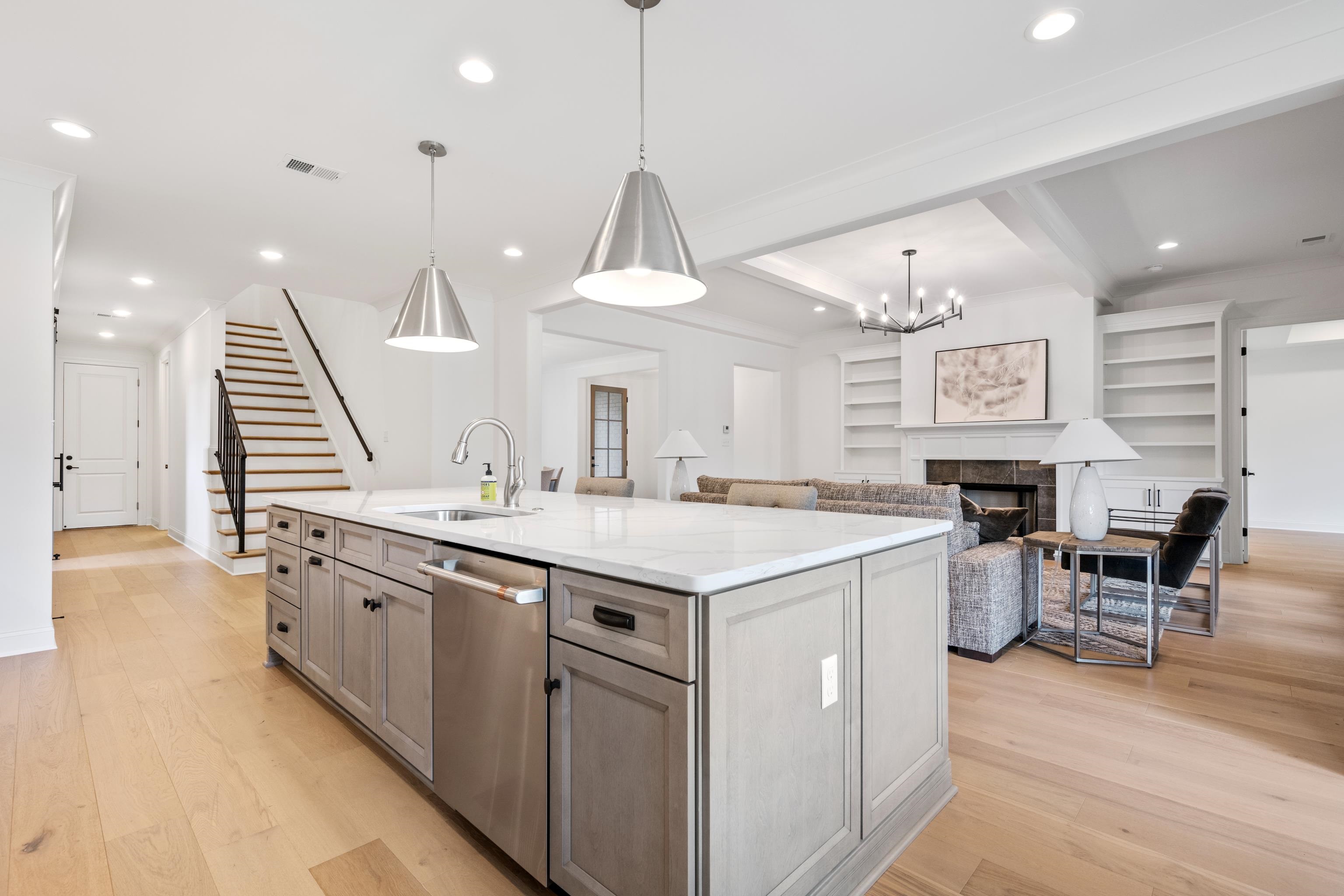 5360 WHEATON PARK CT