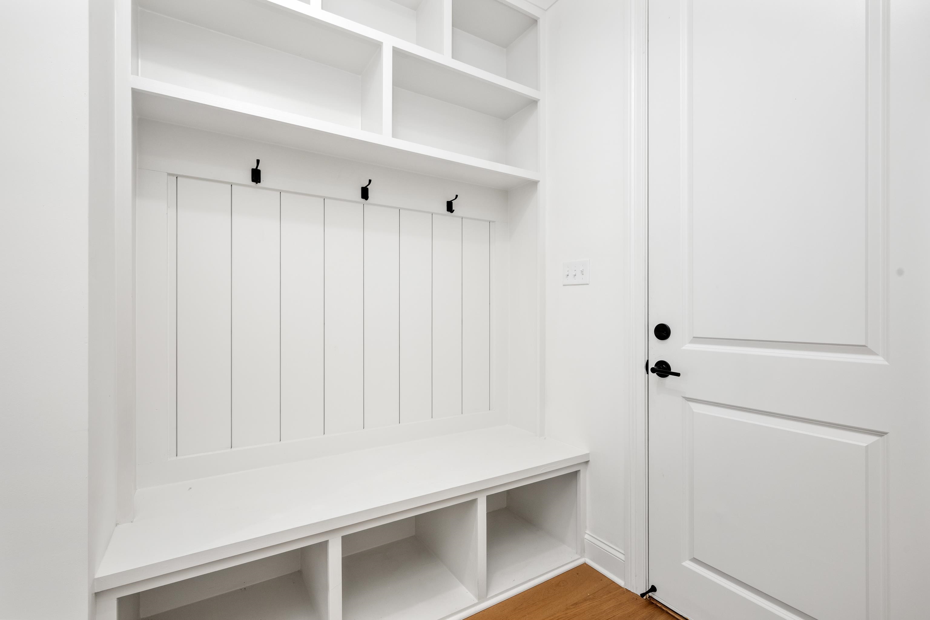 5360 WHEATON PARK CT