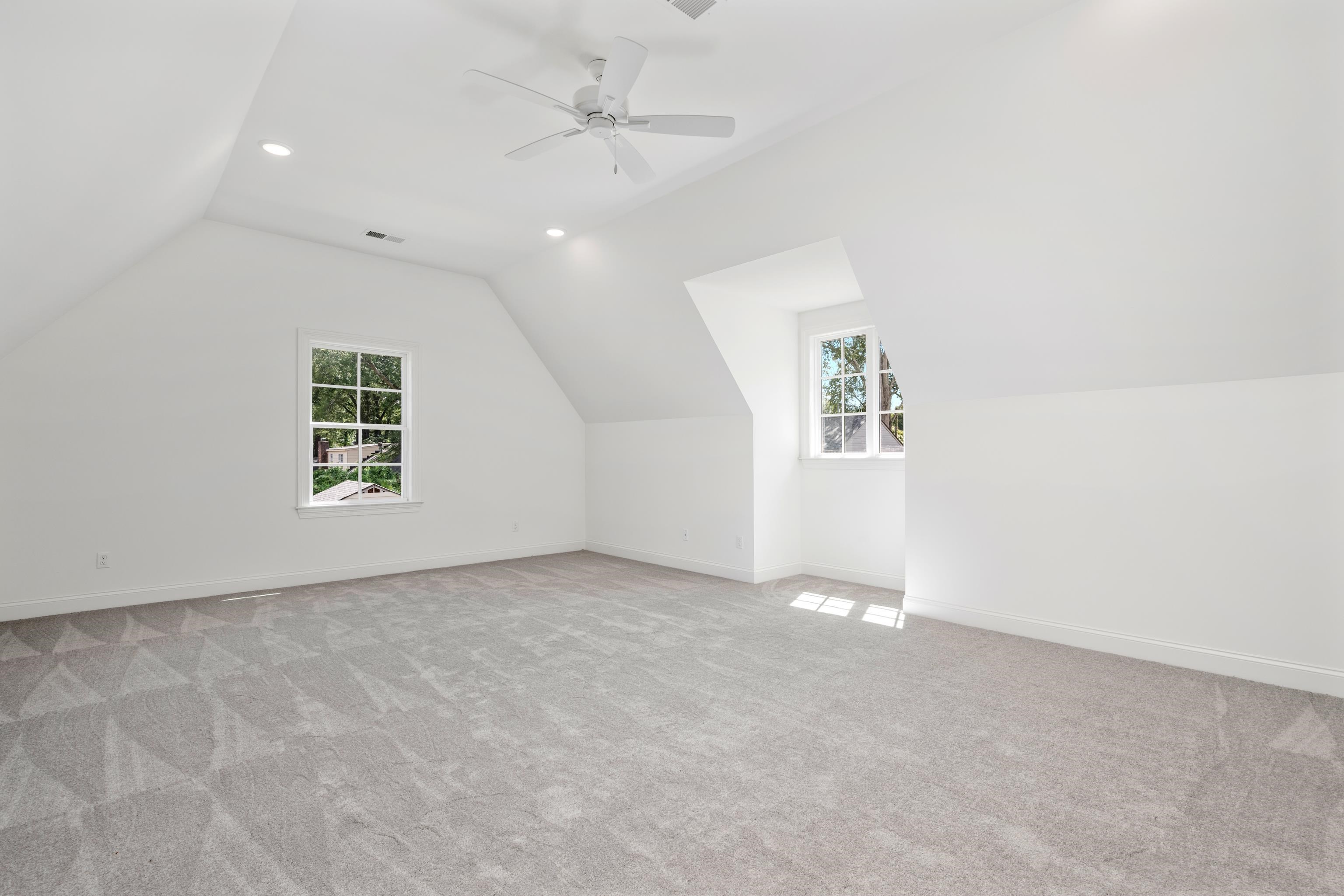 5360 WHEATON PARK CT