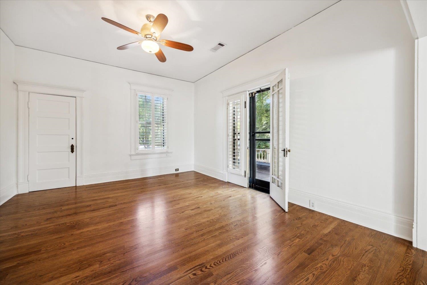 1391 VINTON AVE