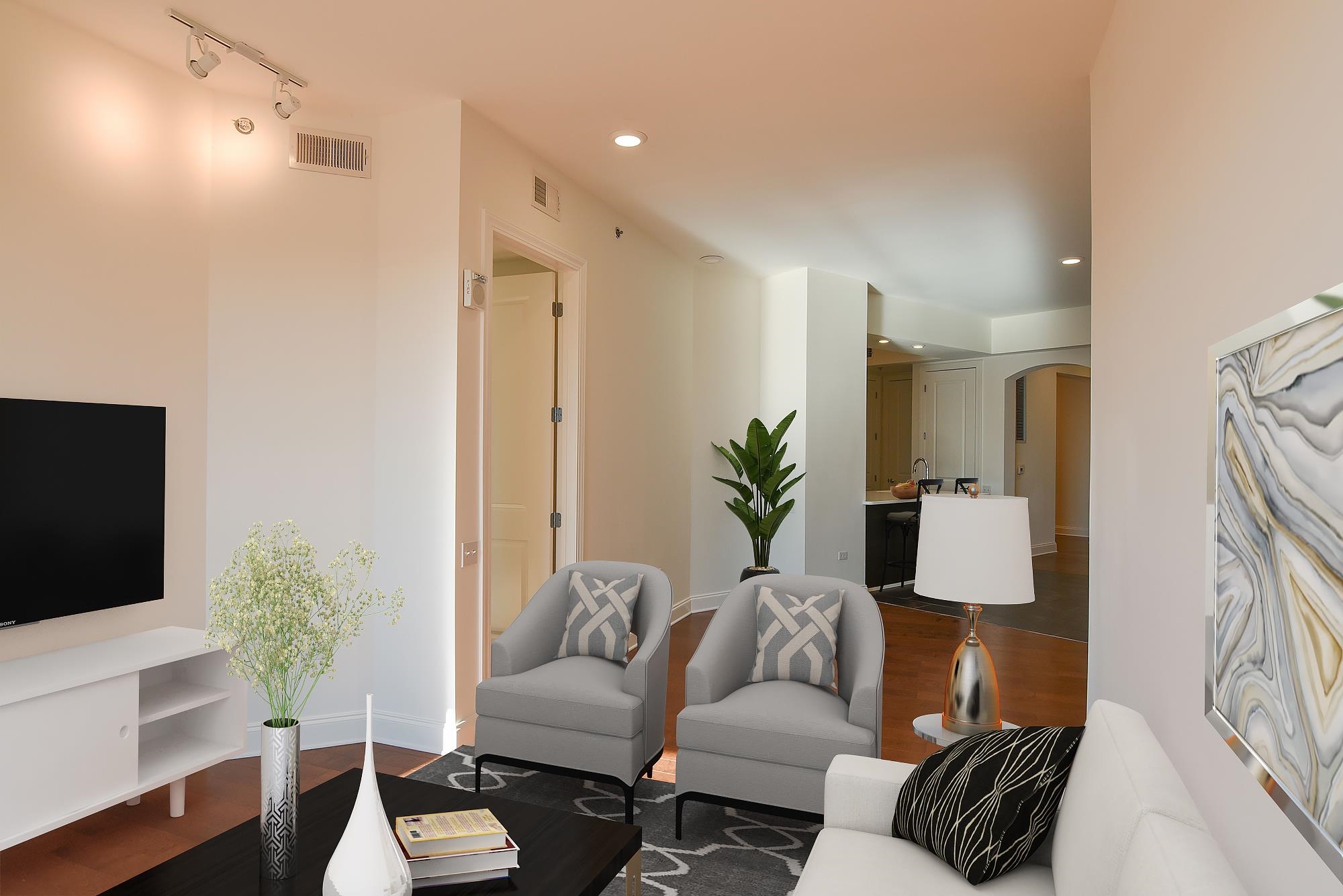 717 RIVERSIDE DR Unit: 1204