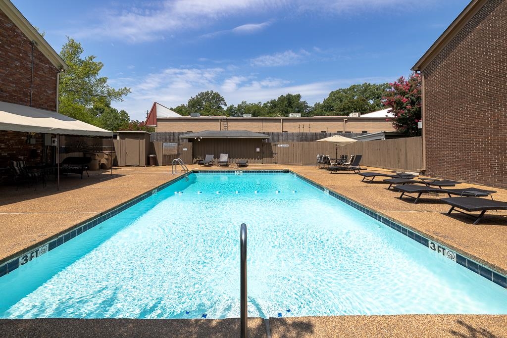 867 S YATES RD Unit: 2