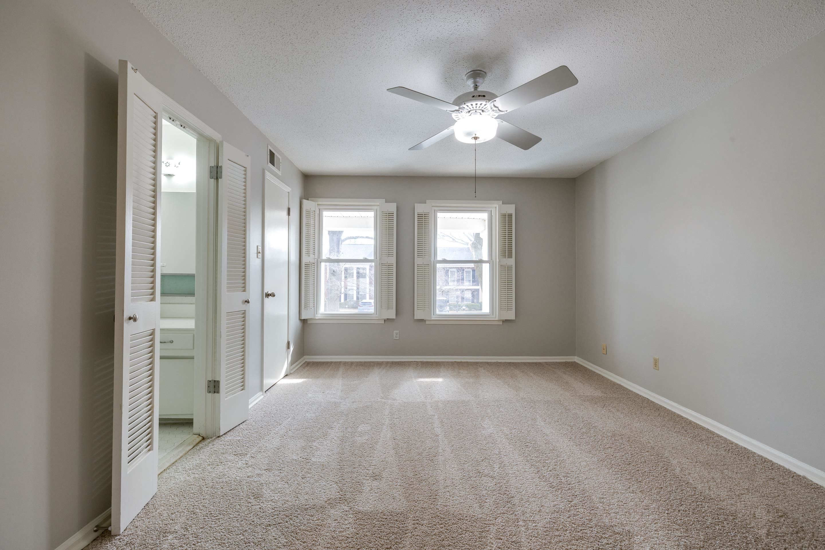 867 S YATES RD Unit: 2