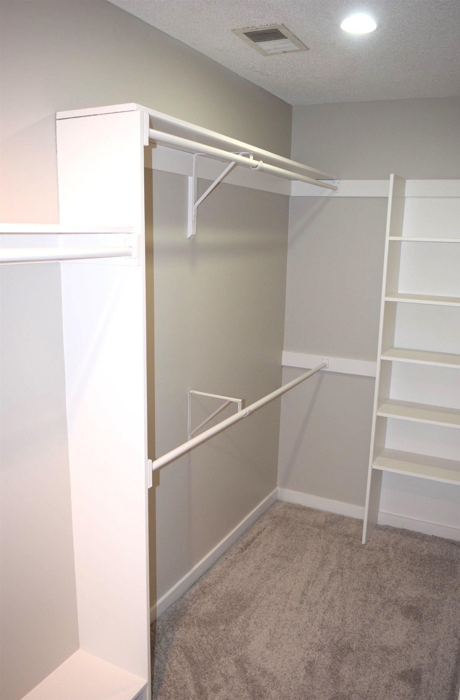 1831 ALLENBY GREEN DR Unit: 1831