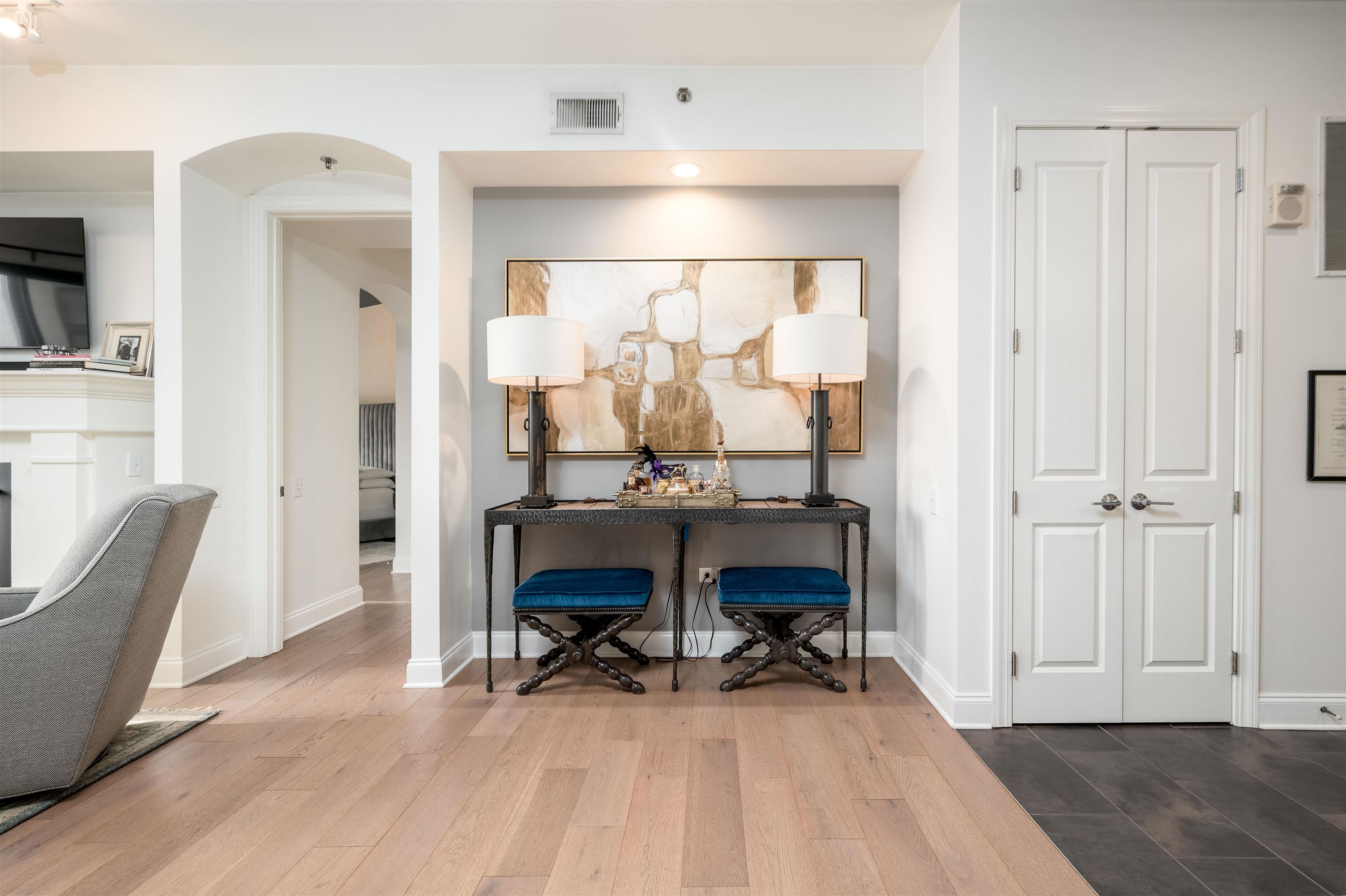 717 RIVERSIDE DR Unit: 506