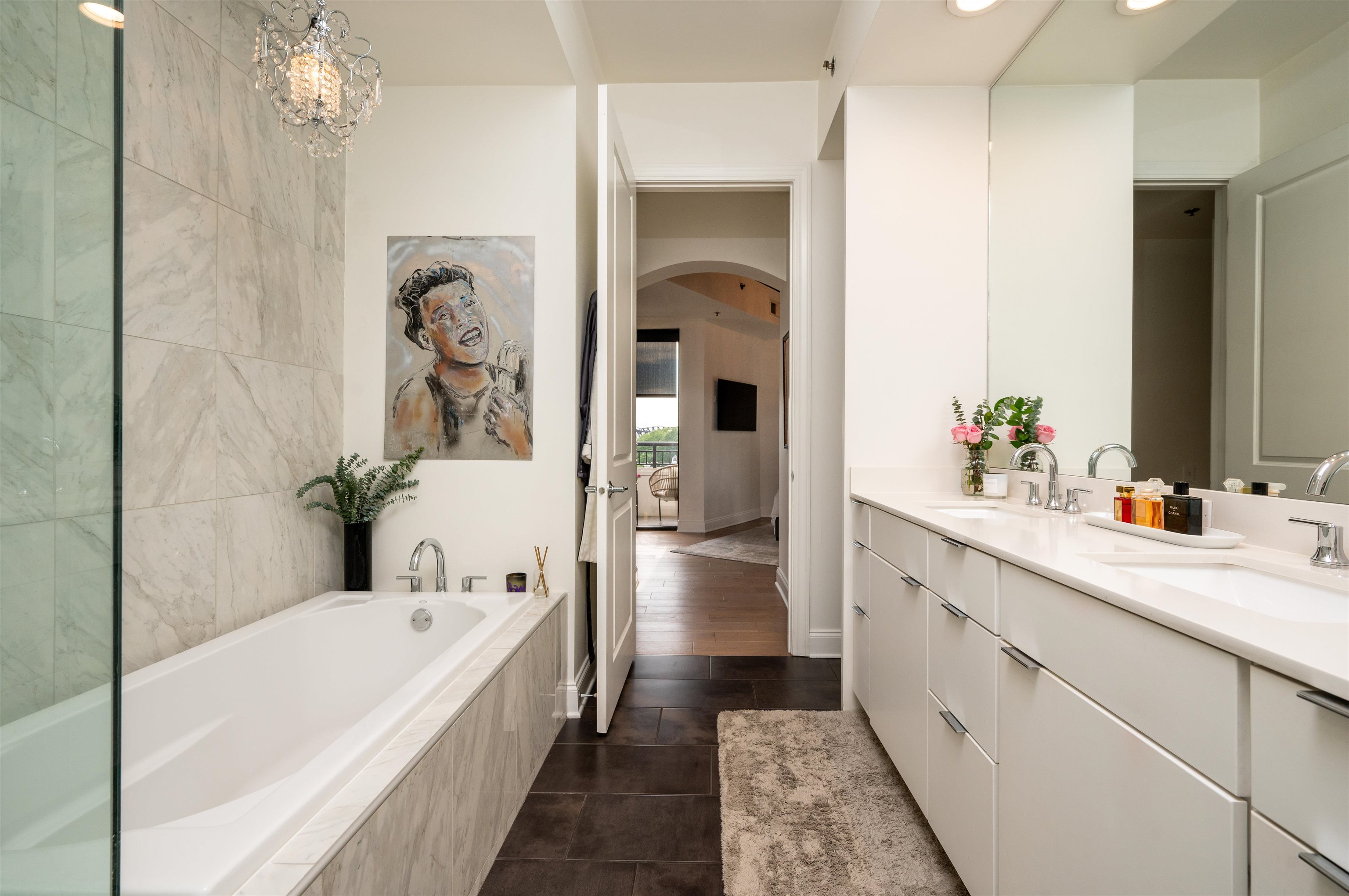 717 RIVERSIDE DR Unit: 506