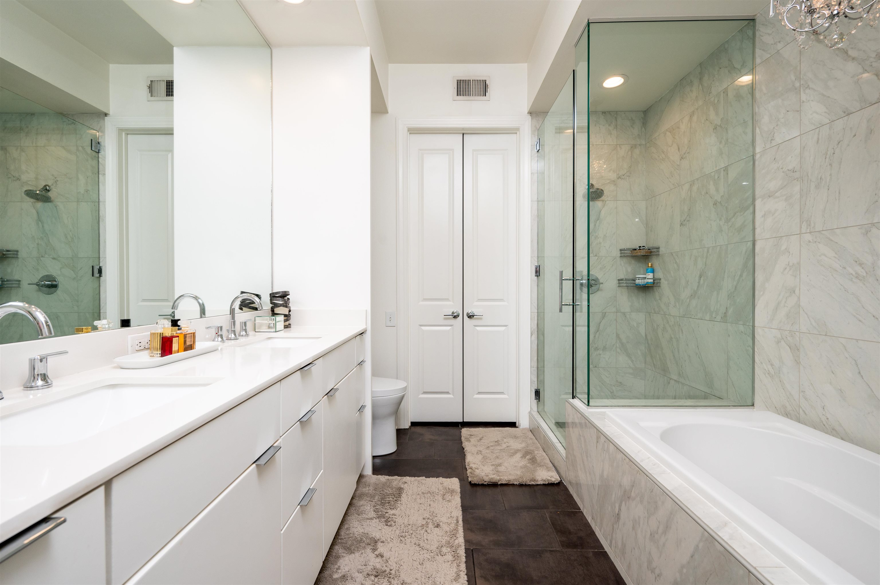 717 RIVERSIDE DR Unit: 506