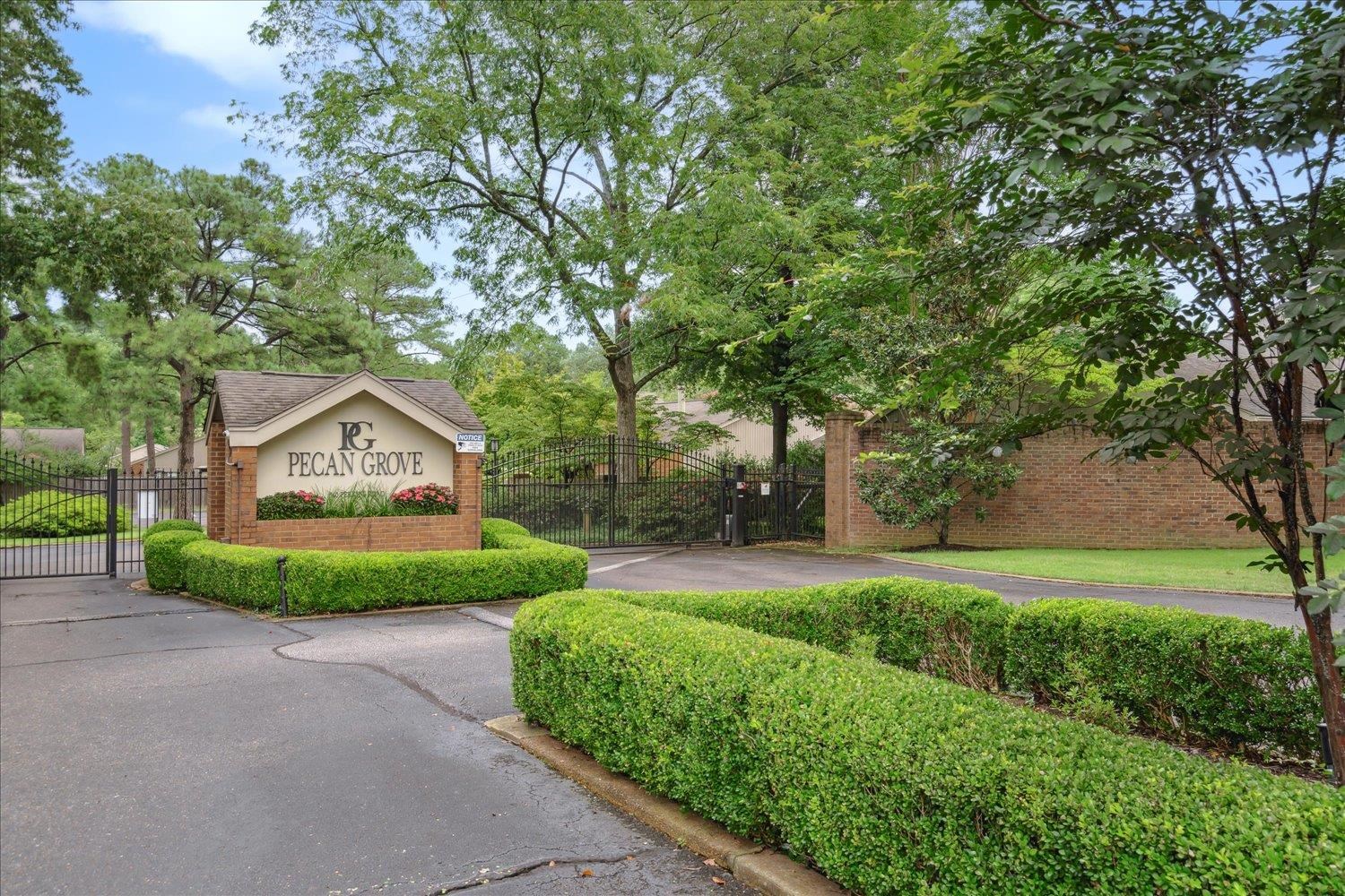 4723 MINT DR