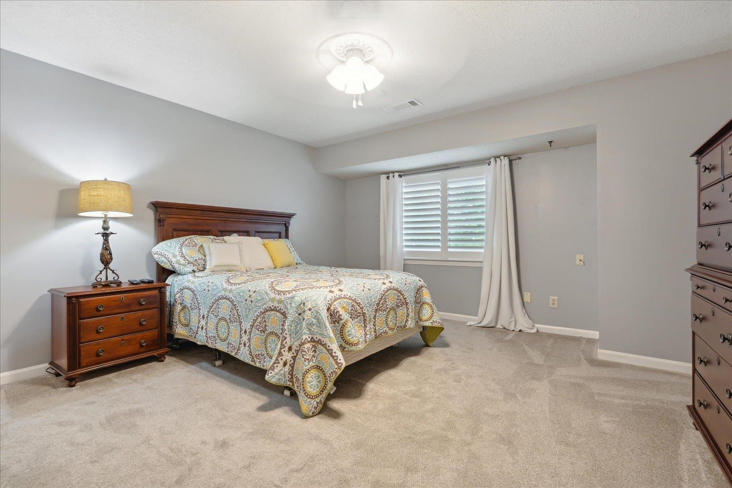 4723 MINT DR