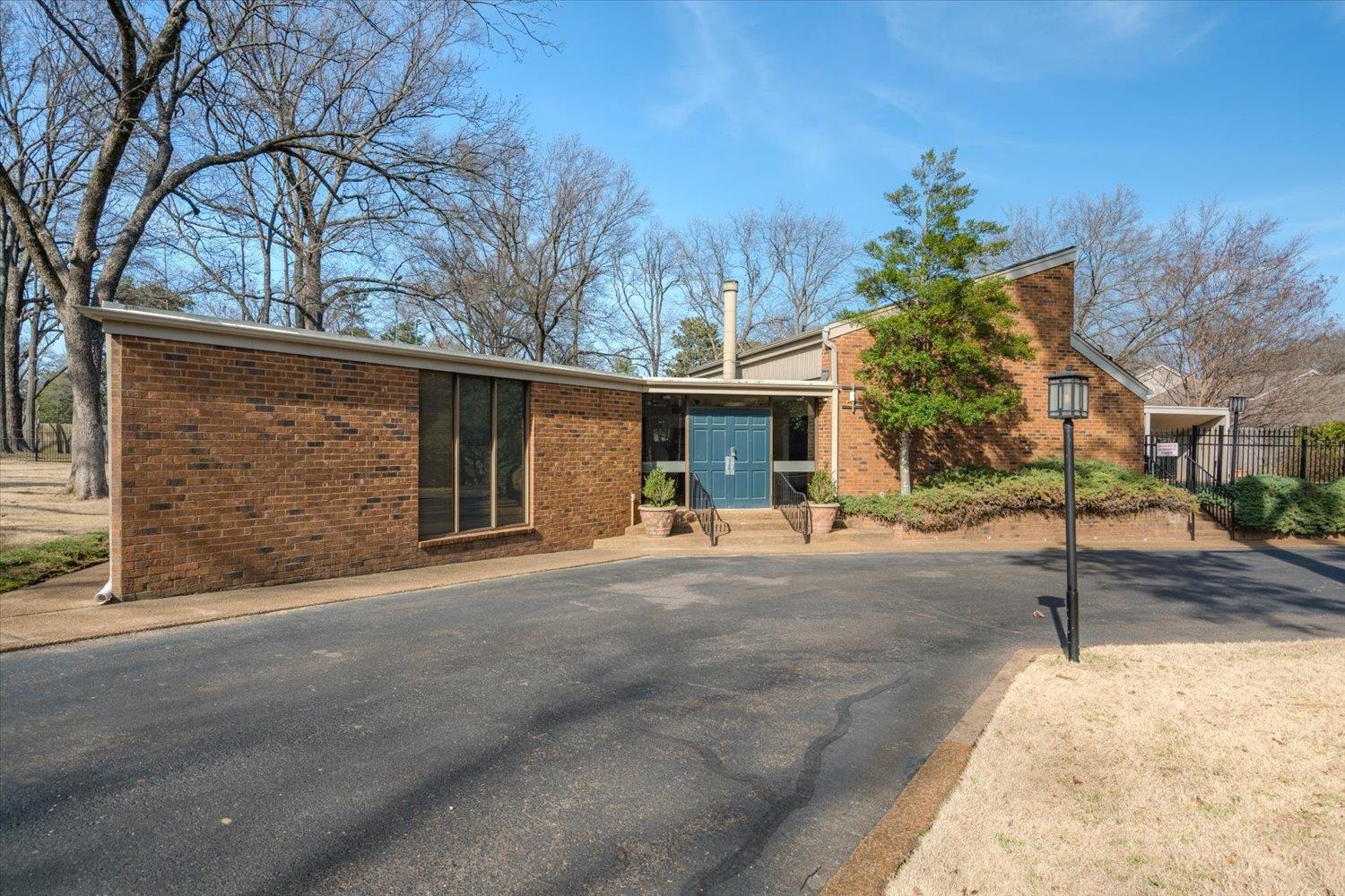 4723 MINT DR