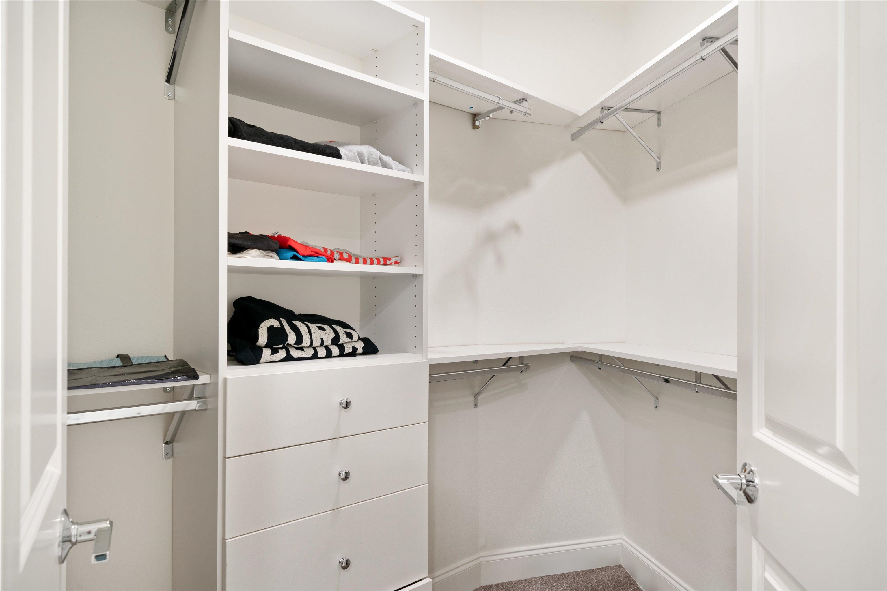 717 RIVERSIDE DR Unit: 1507