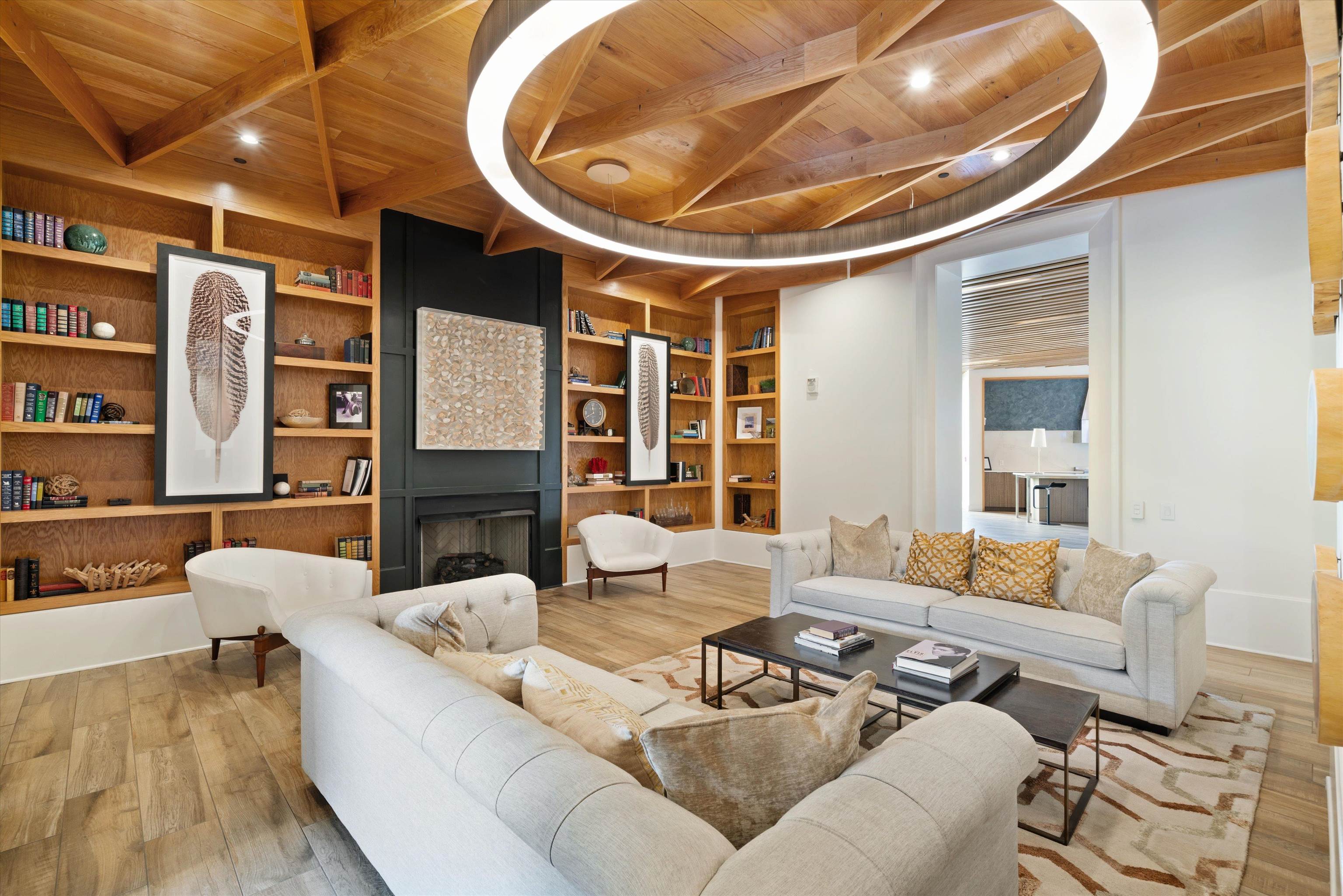 717 RIVERSIDE DR Unit: 1507