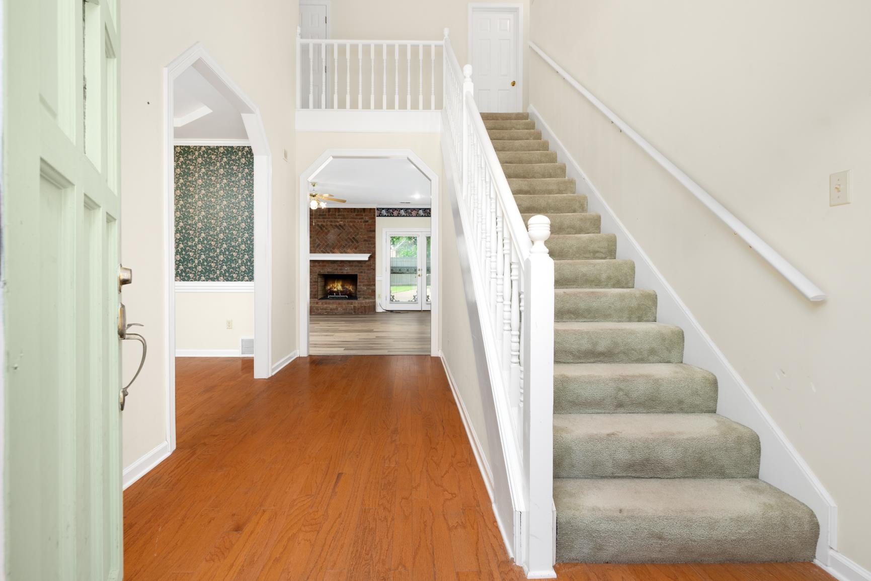 1487 CLAVERTON CV