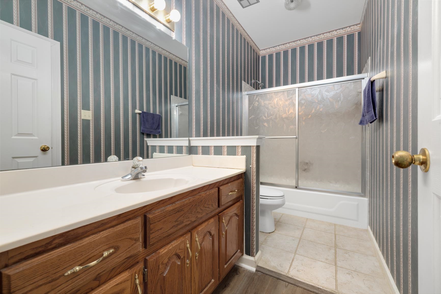 1487 CLAVERTON CV