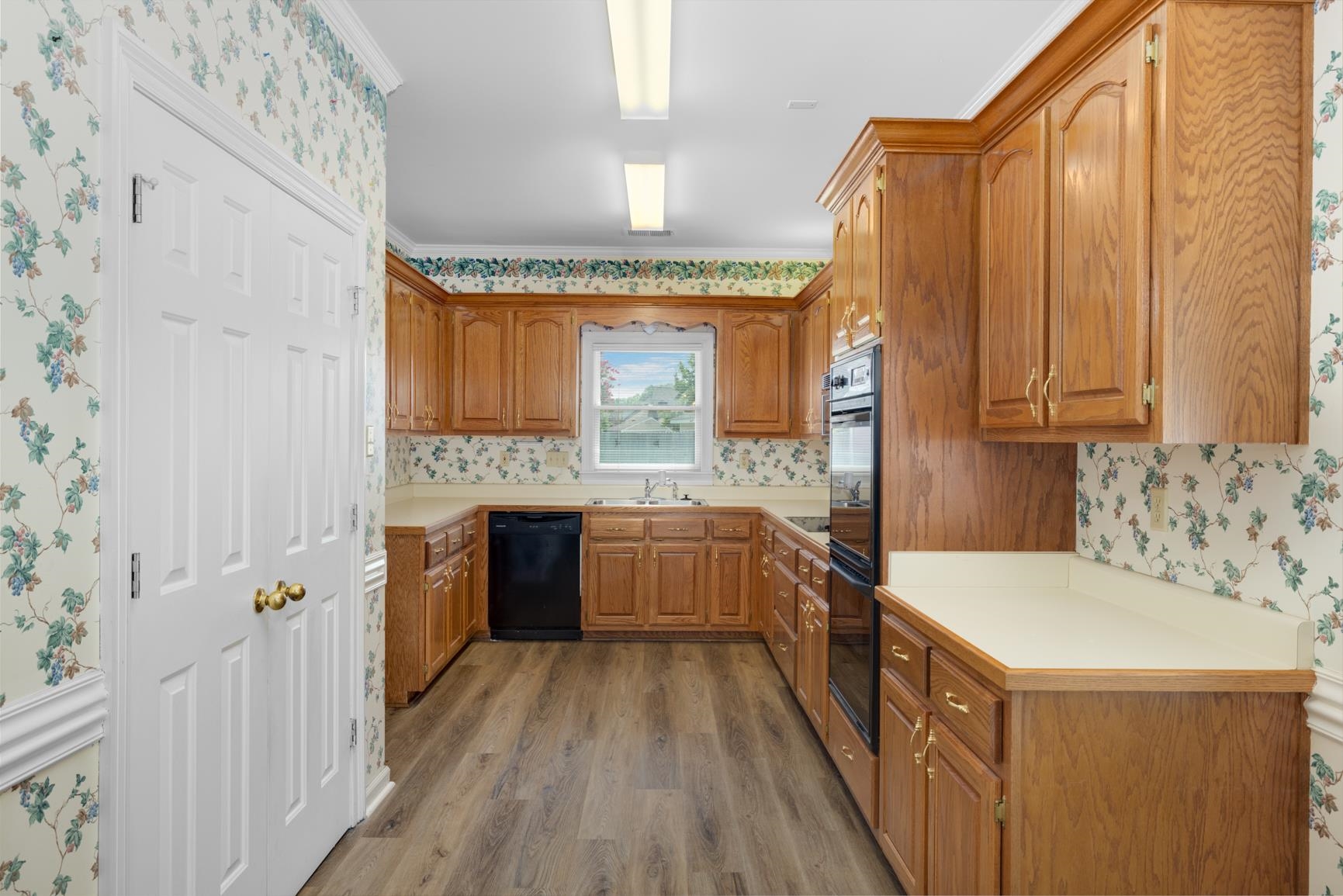 1487 CLAVERTON CV