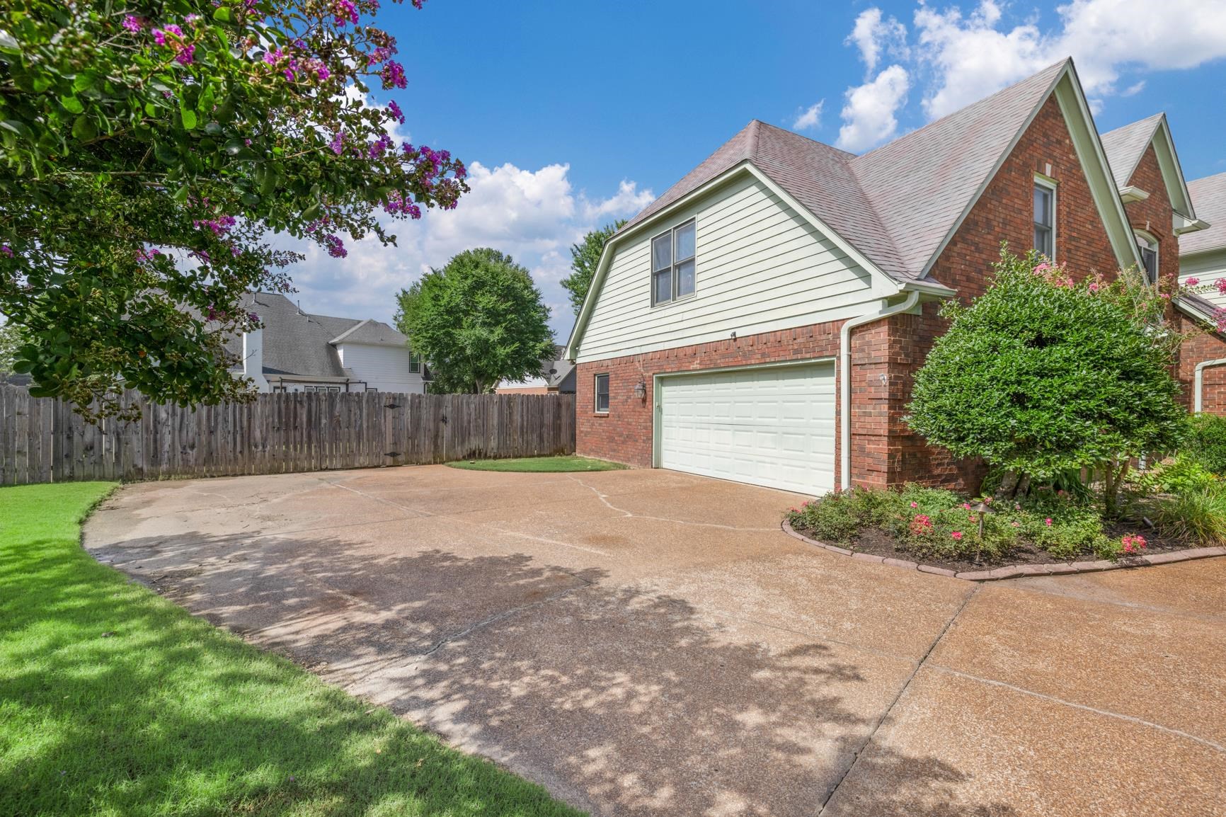 1487 CLAVERTON CV
