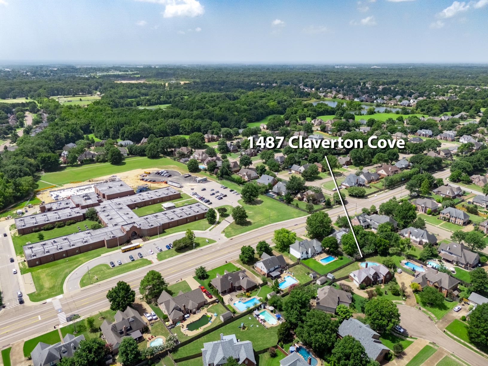 1487 CLAVERTON CV