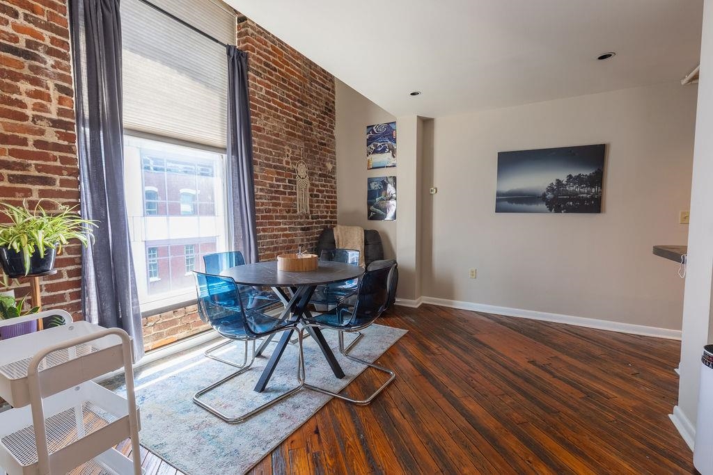 50 GAYOSO AVE Unit: 404