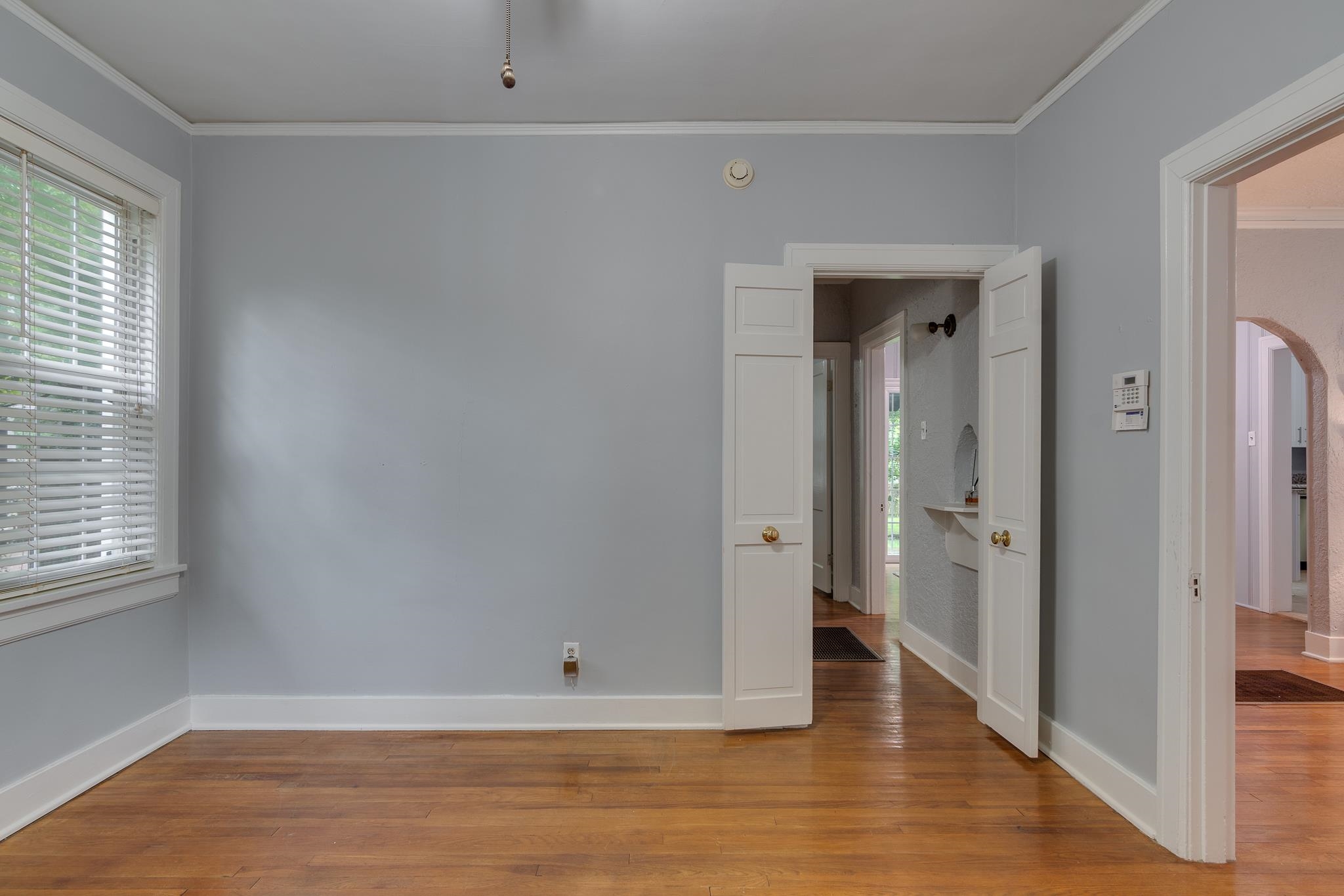 217 ALEXANDER ST