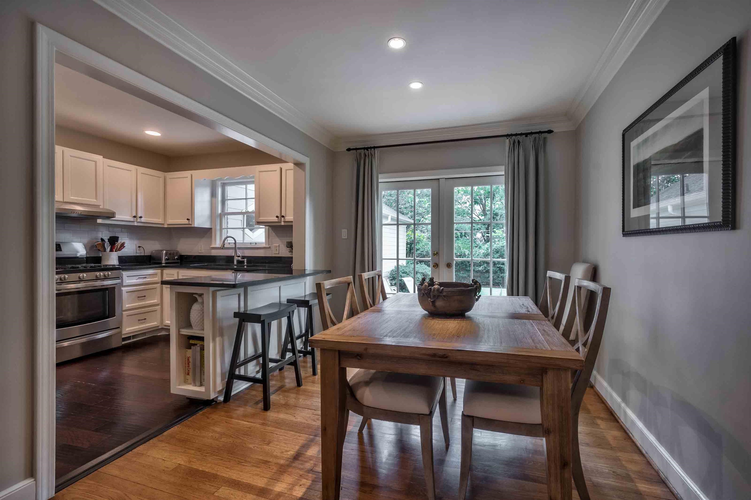 3703 HIGHLAND PARK PL